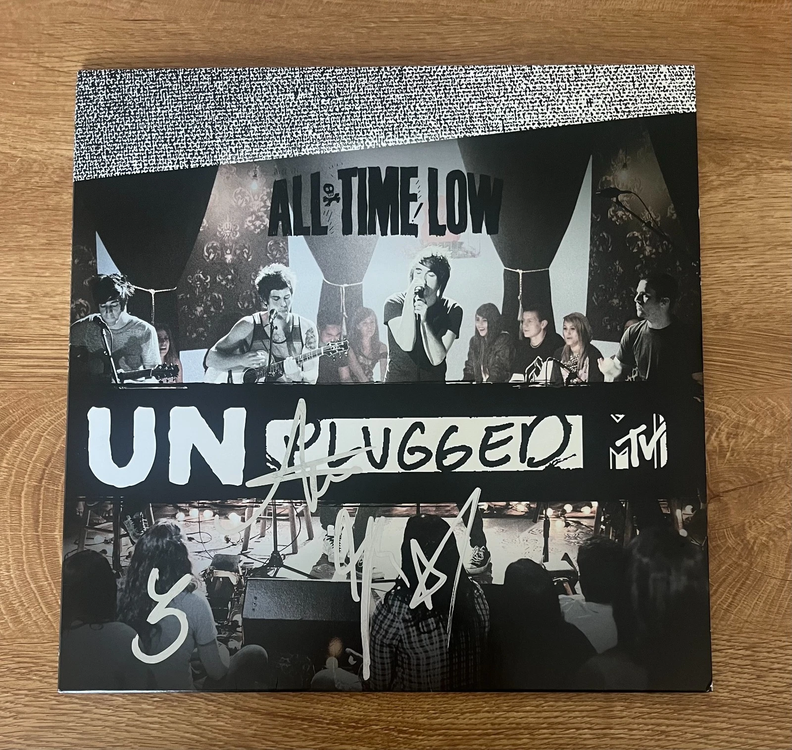 * ALL TIME LOW * signed vinyl album * MTV UNPLUGGED *