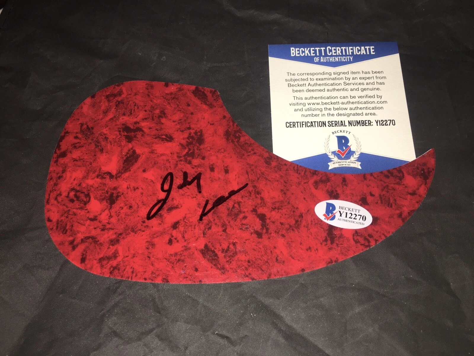 Johnny Lee Signed Acoustic Pickguard “Lookin For Love” Beckett #2