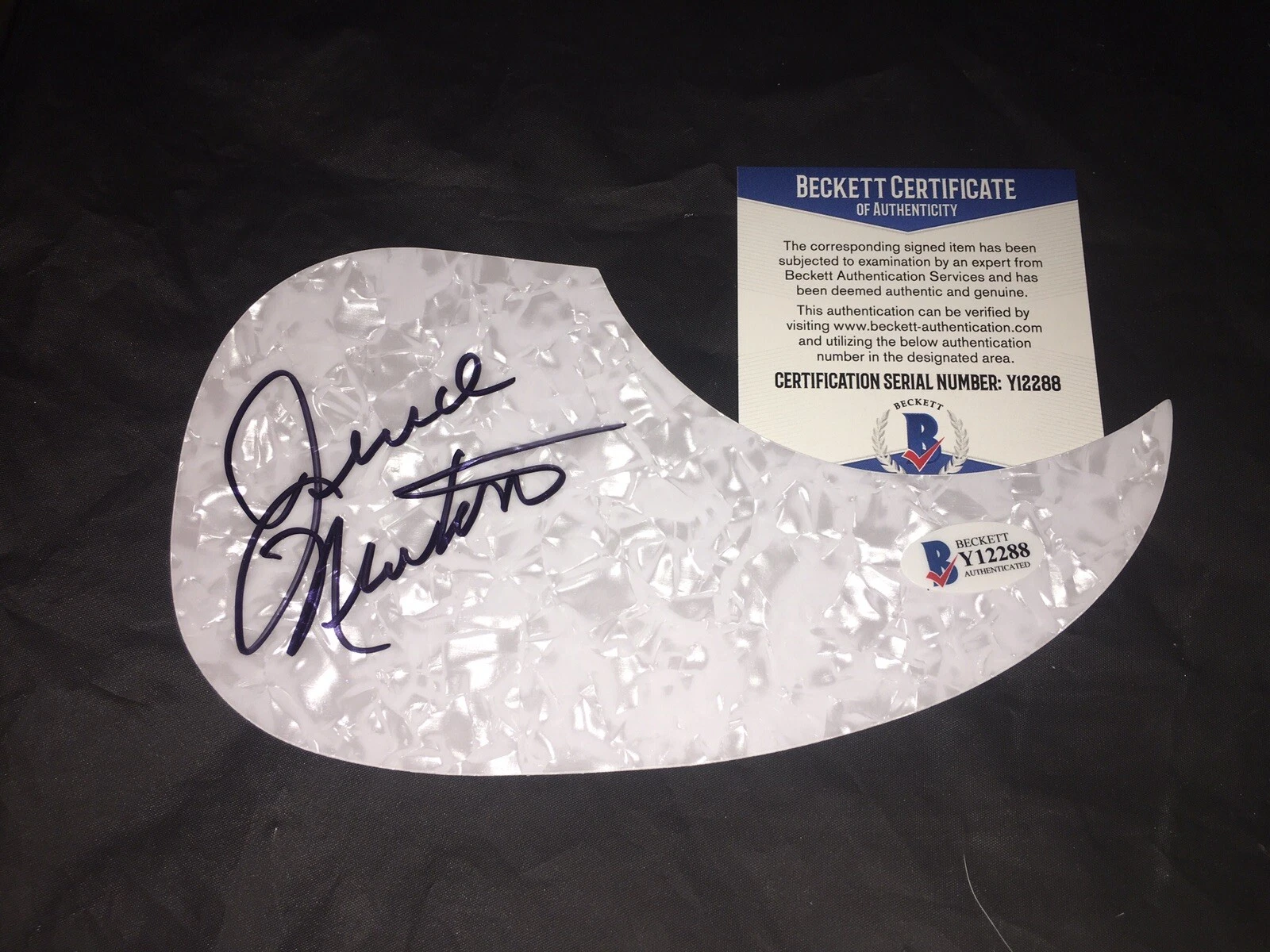 Juice Newton Signed Acoustic Pickguard “Juice”, “Quiet Lies” Beckett