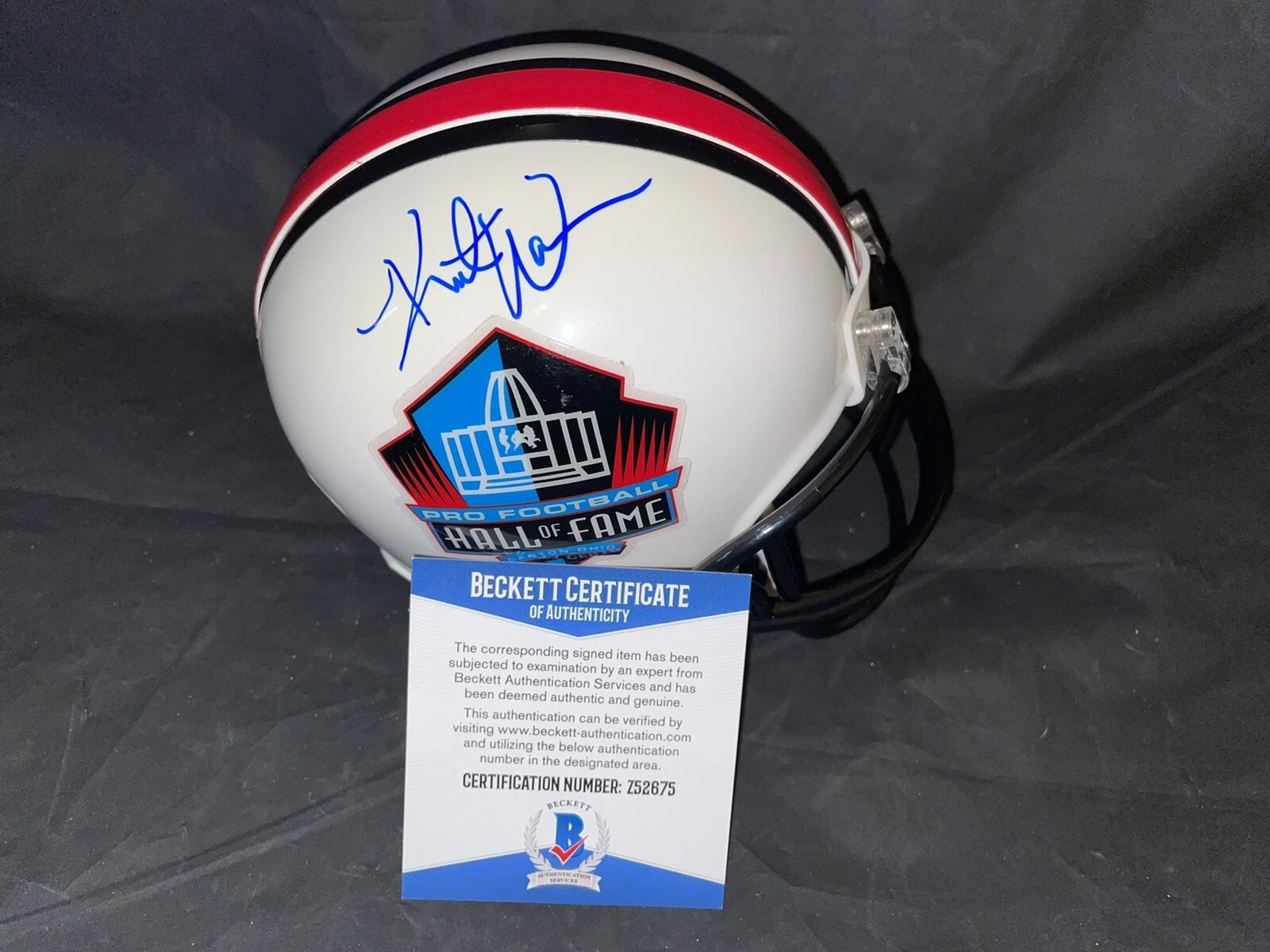 Kurt Warner Signed Official Hall of Fame Mini Helmet Rams Cardinals HOF COA
