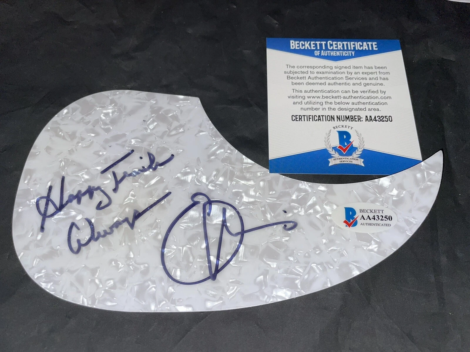 Emmy Lou Harris Signed Acoustic Pickguard 14x Grammy Winner Superstar Beckett