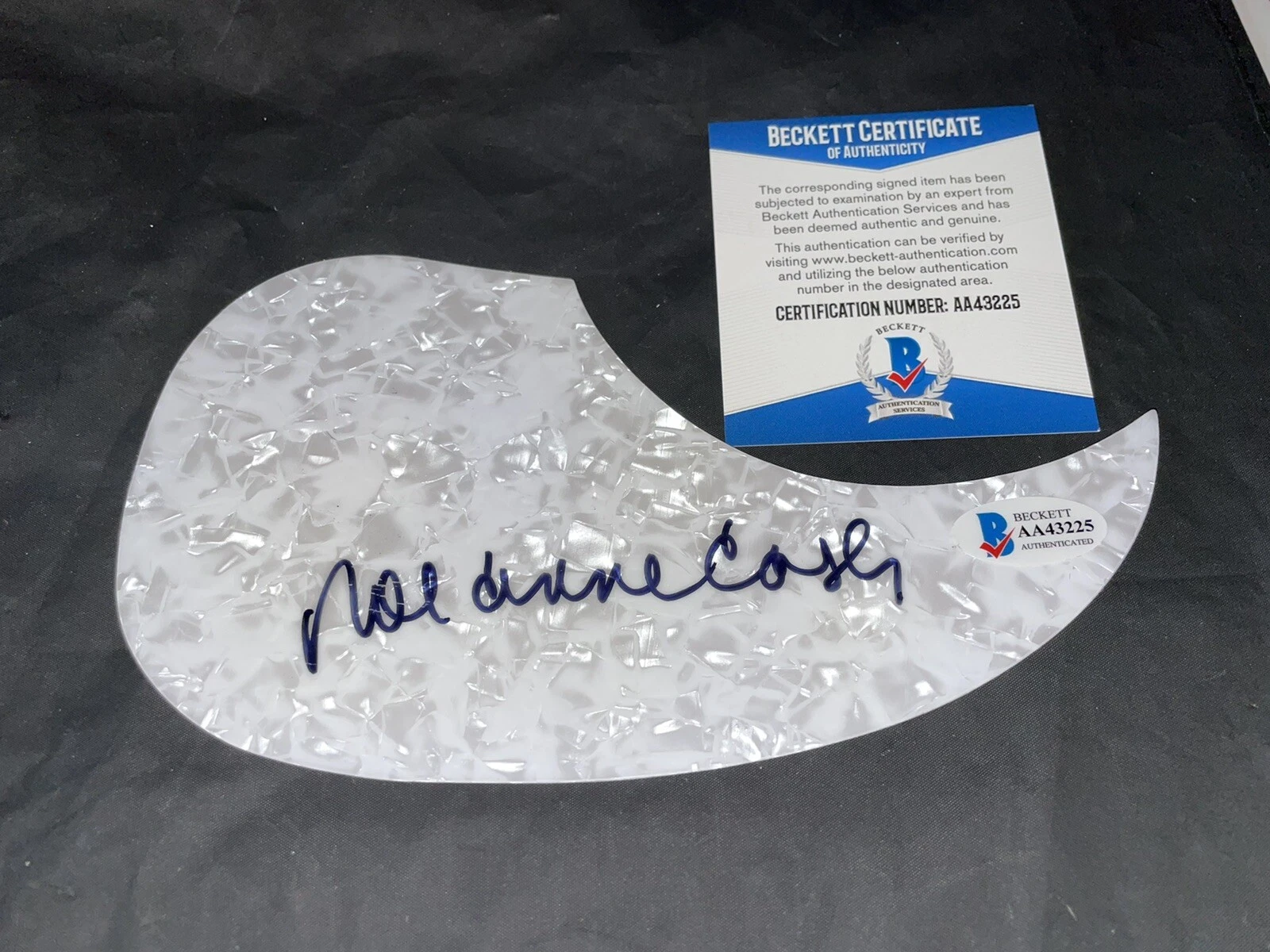 Rosanne Cash Signed Acoustic Pickguard Jonny Cash Daughter Beckett #2