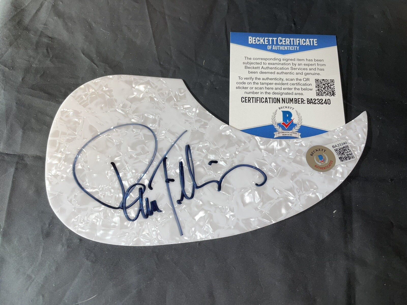 Pam Tillis Signed Acoustic Pickguard Music Legend Beckett