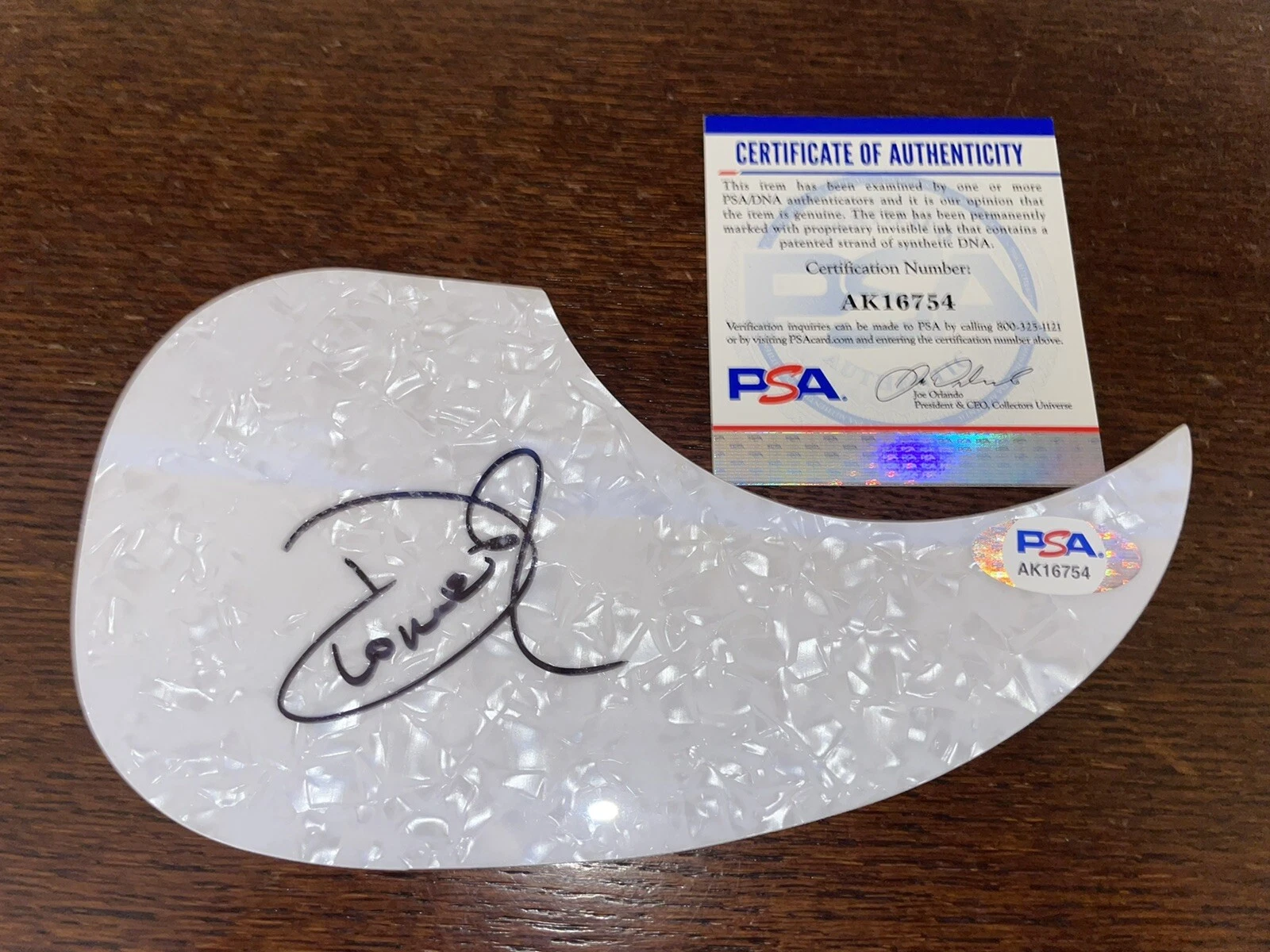 Dionne Warwick Signed Acoustic Pickguard Superstar Musician PSA/DNA #2