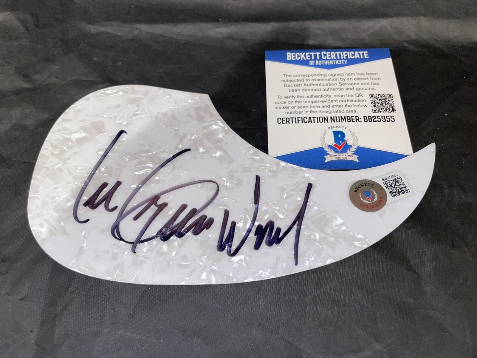 Lee Greenwood Signed Acoustic Pickguard Legendary Superstar Beckett #2