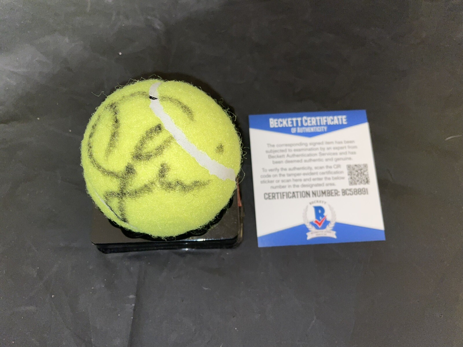 Genie Bouchard Signed Tennis Ball Champion Legend Beckett #3