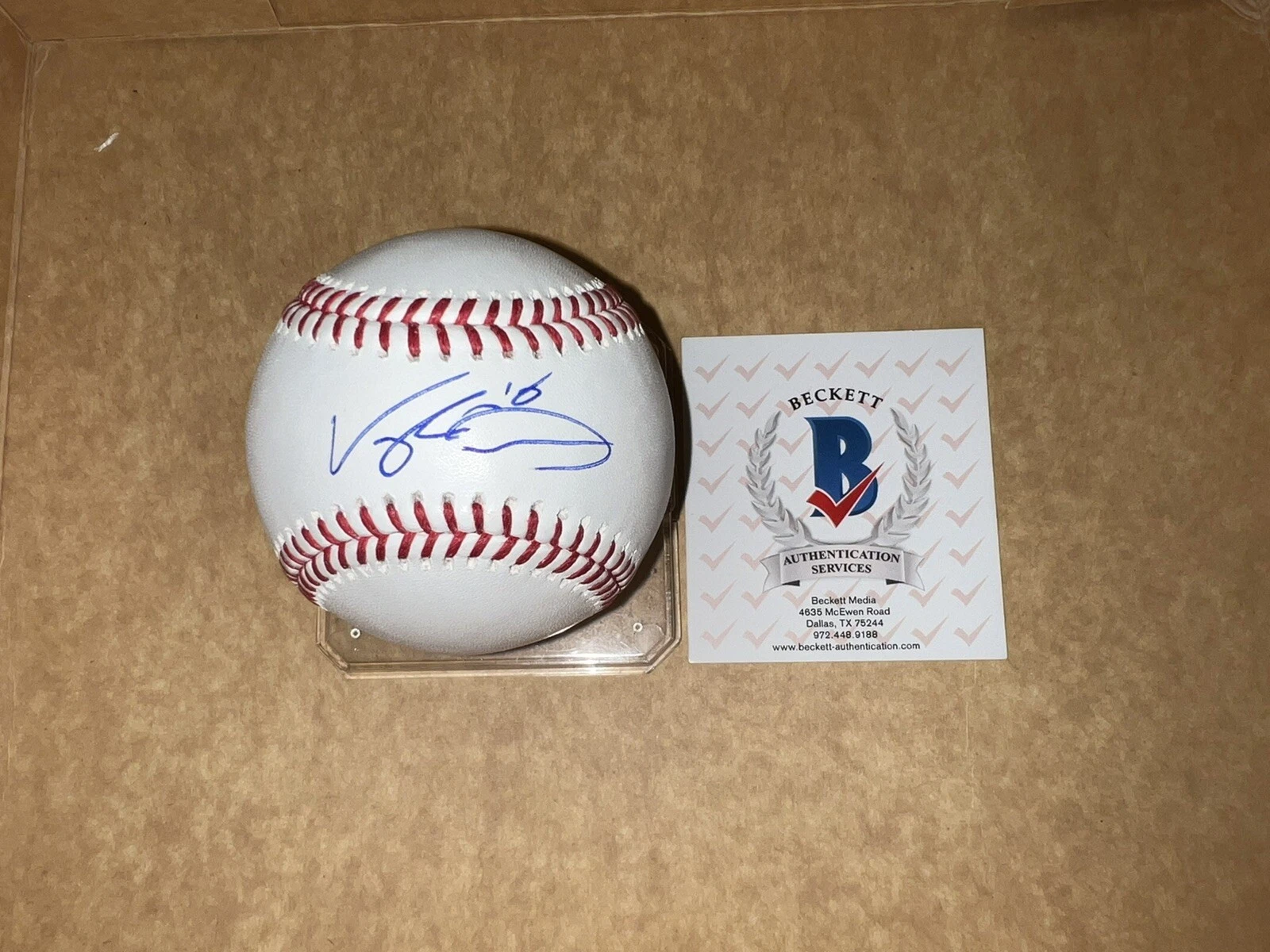 Vaughn Grissom Signed Official Major League Baseball Rookie Star Beckett Auth