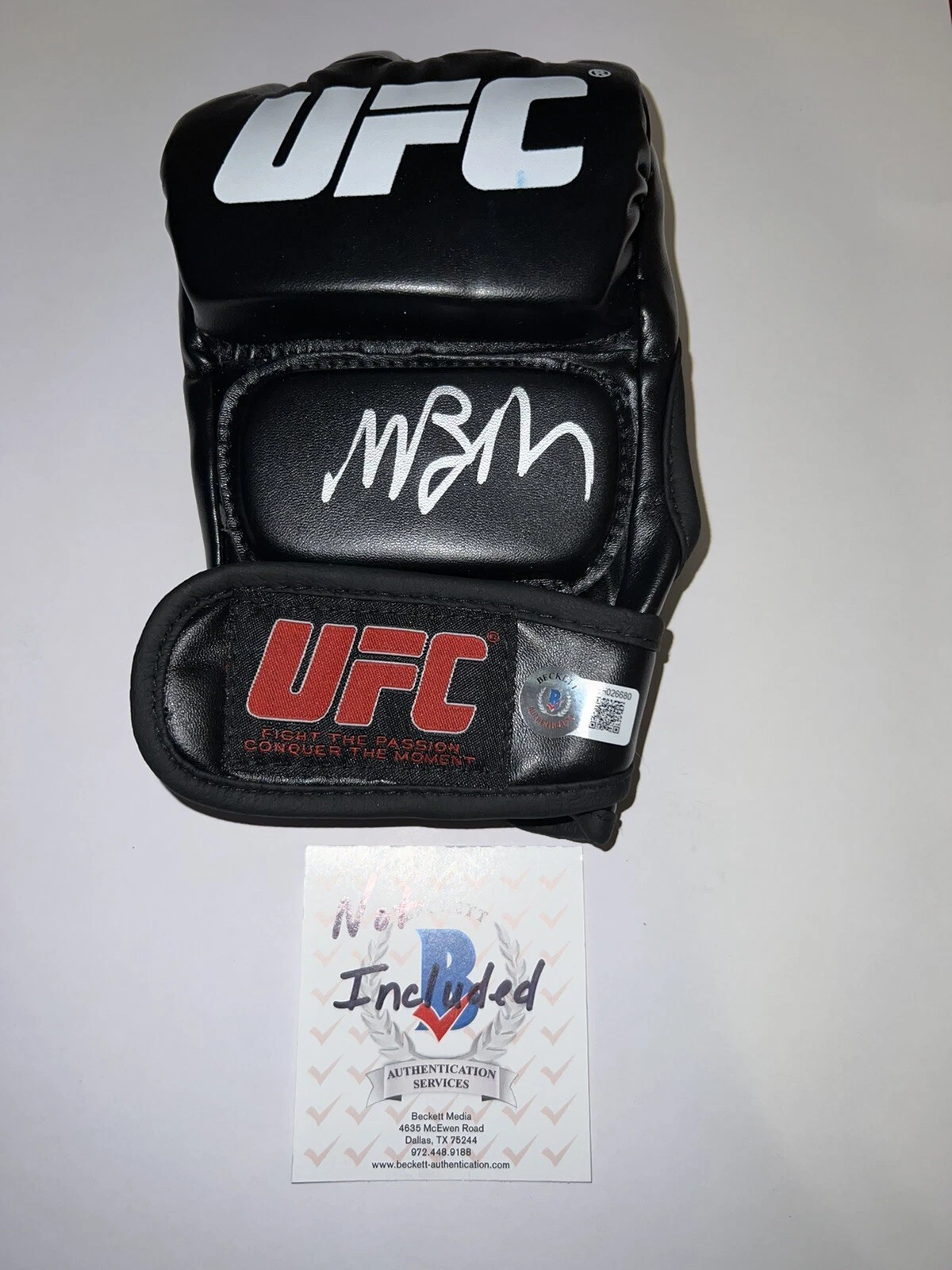 Meatball Molly McCann Signed UFC Glove Flyweight Contender Beckett