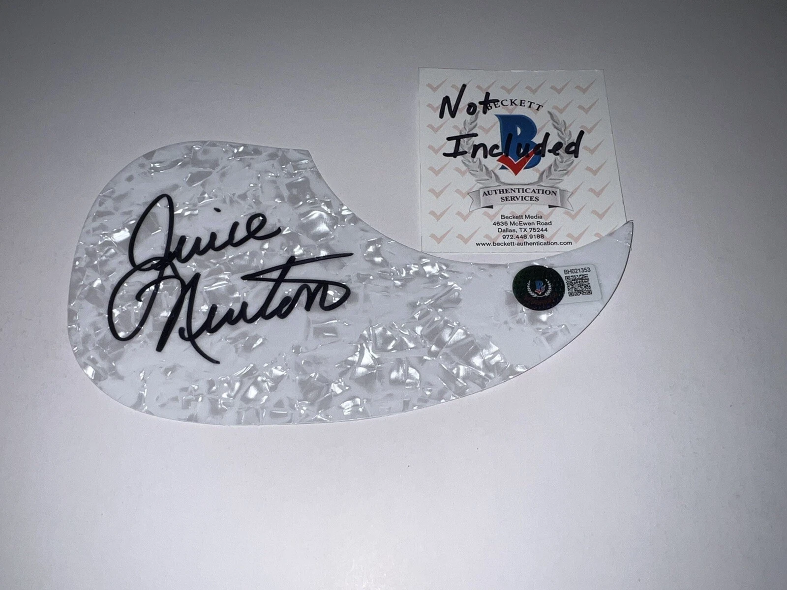Juice Newton Signed Acoustic Pickguard Country Music Legend Beckett