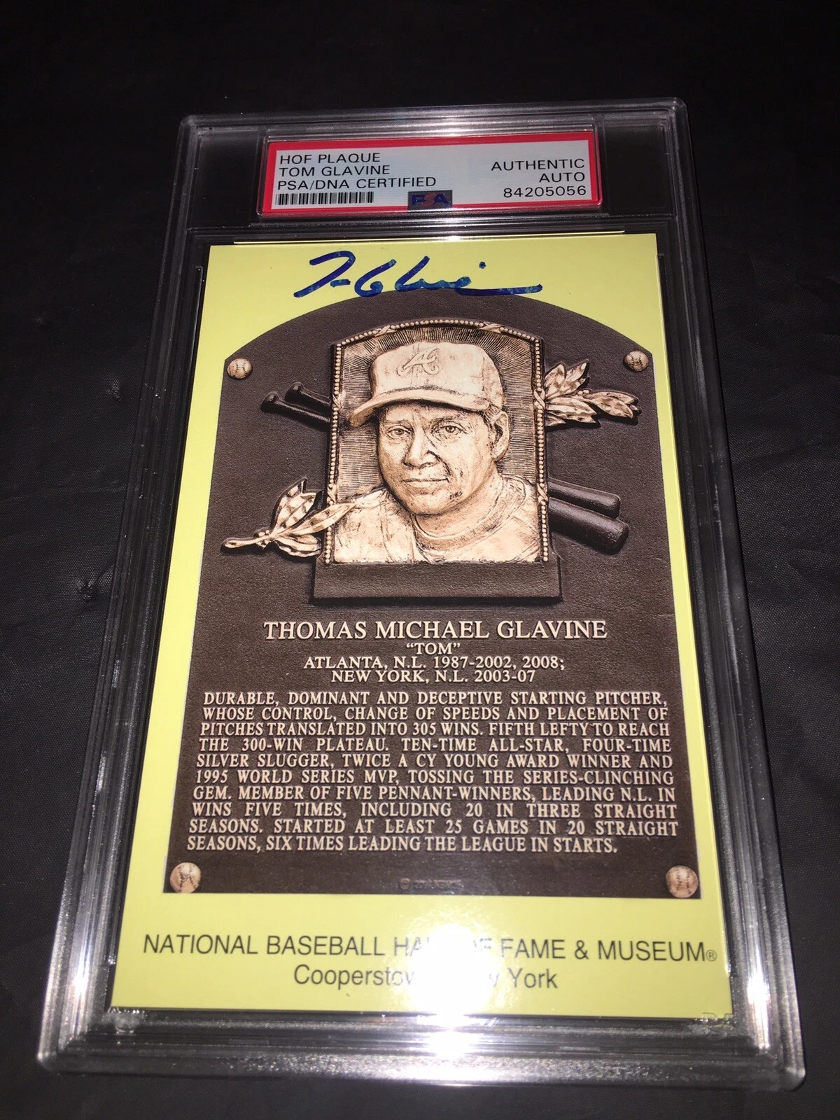 Tom Glavine Signed Official Baseball HOF Plaque Postcard PSA/DNA Slab #3