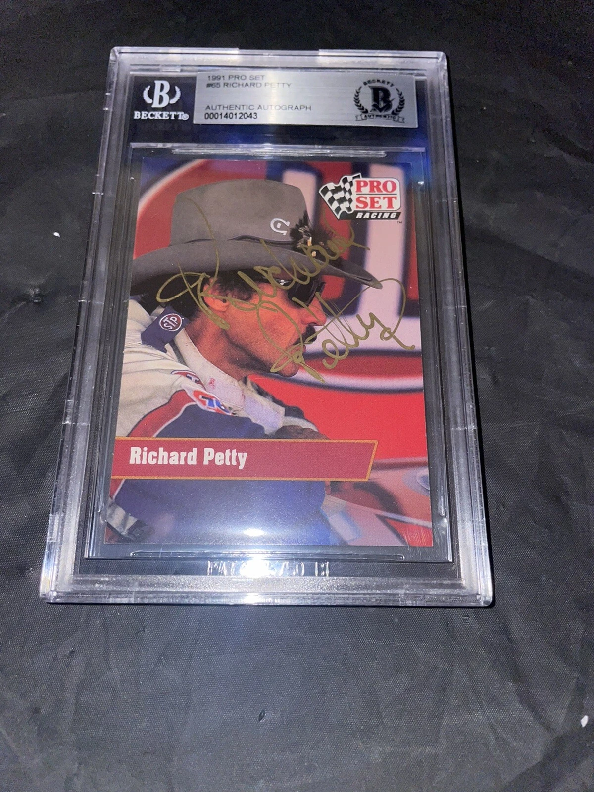 RICHARD PETTY SIGNED 1991 PRO SET #65 NASCAR BECKETT SLAB COLLECTIBLE MEMORABILIA