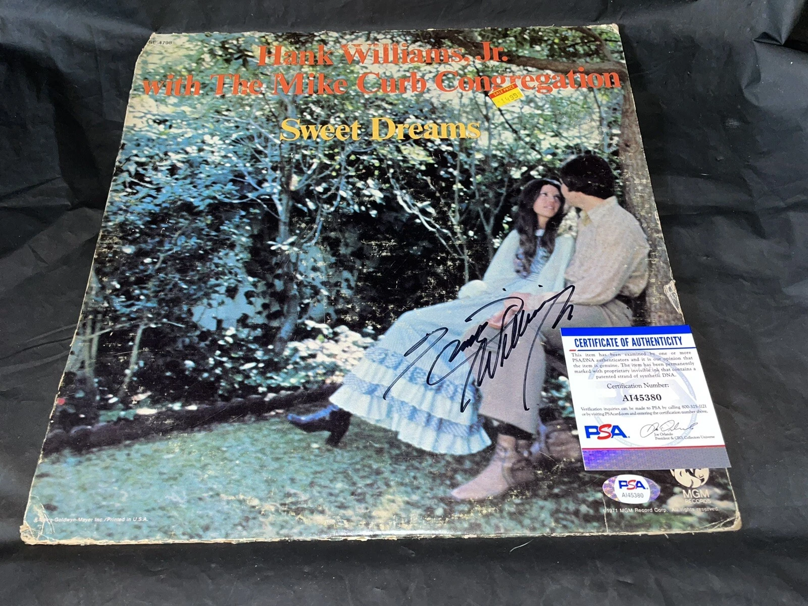 Hank Williams Jr Signed Sweet Dreams Vinyl Album Superstar PSA/DNA