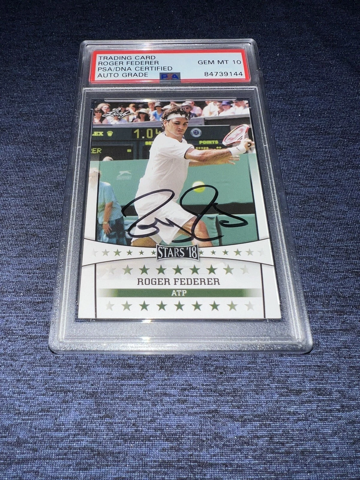 Roger Federer Signed 2018 Leaf Stars Trading Card Superstar PSA/DNA Gem Mint 10