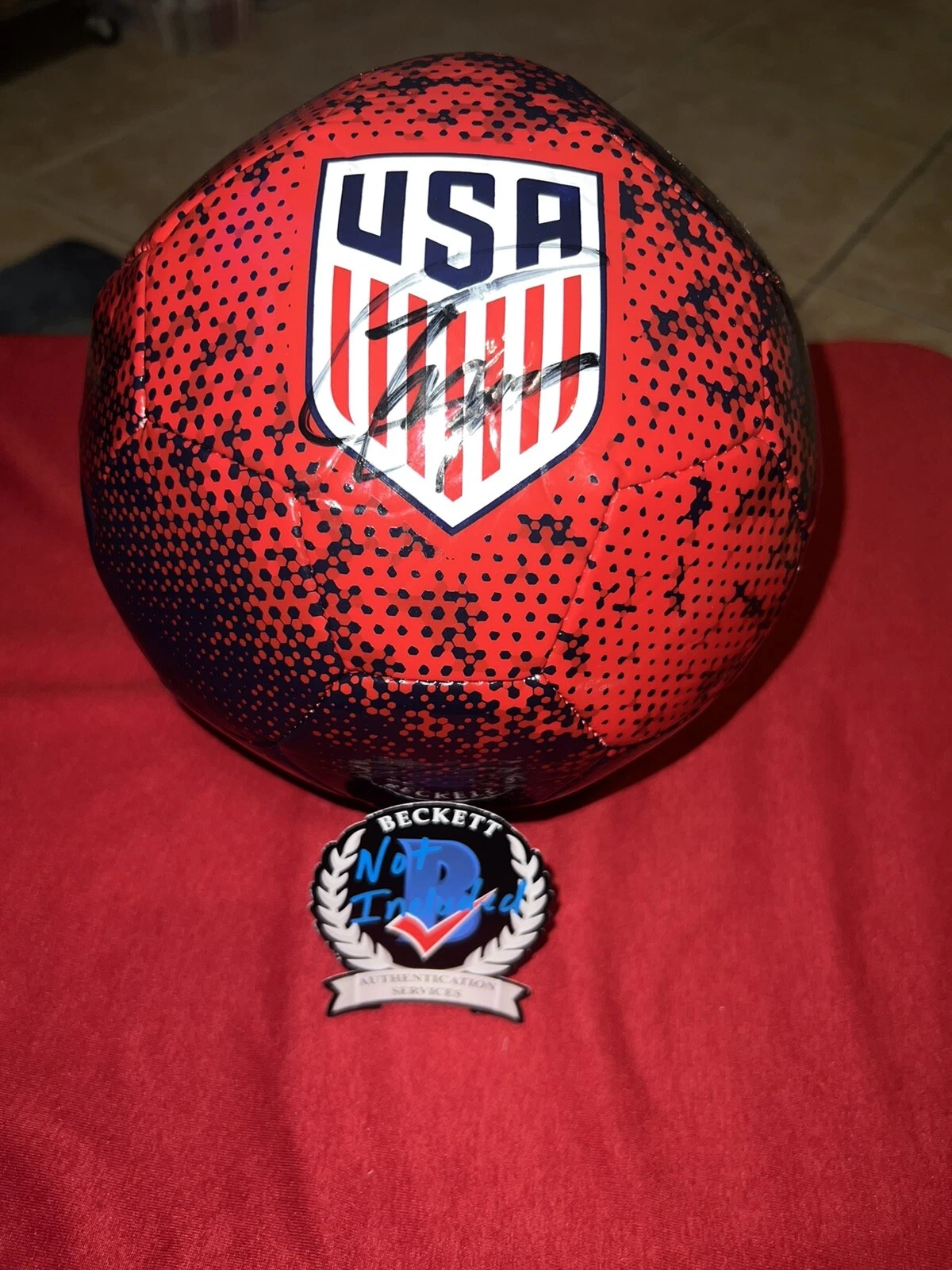 Christian Pulisic Signed Official Team USA Soccer Ball Chelsea FC Beckett