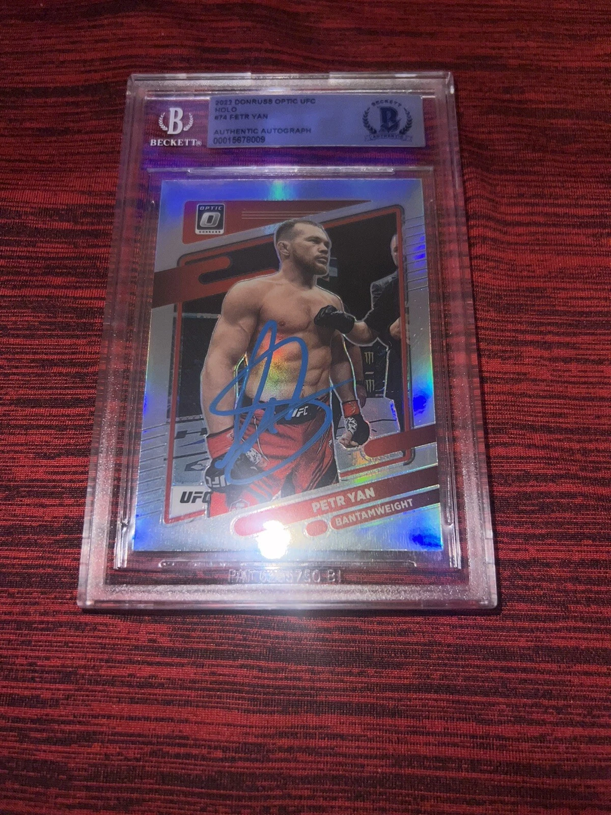 Petr Yan Signed 2022 Donruss Optic UFC #74 Holo Trading Card Beckett