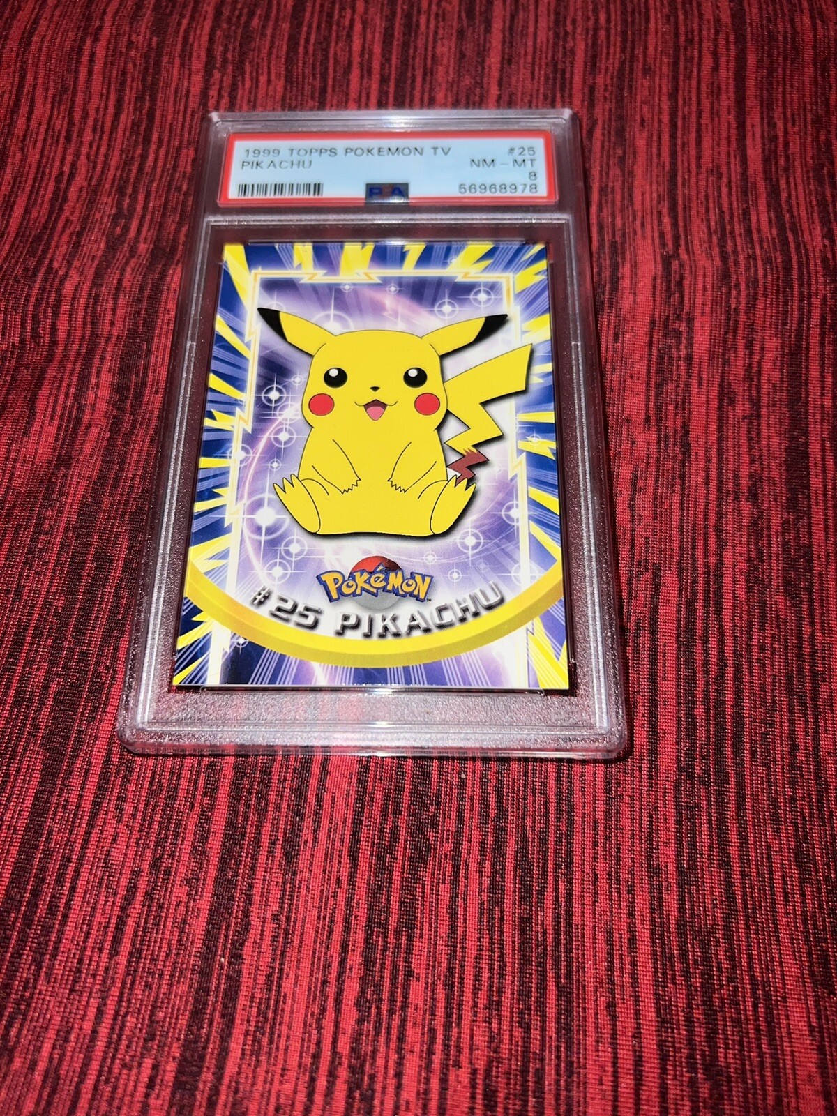 Pokémon 1999 Topps Pikachu TV #25 PSA NM 8