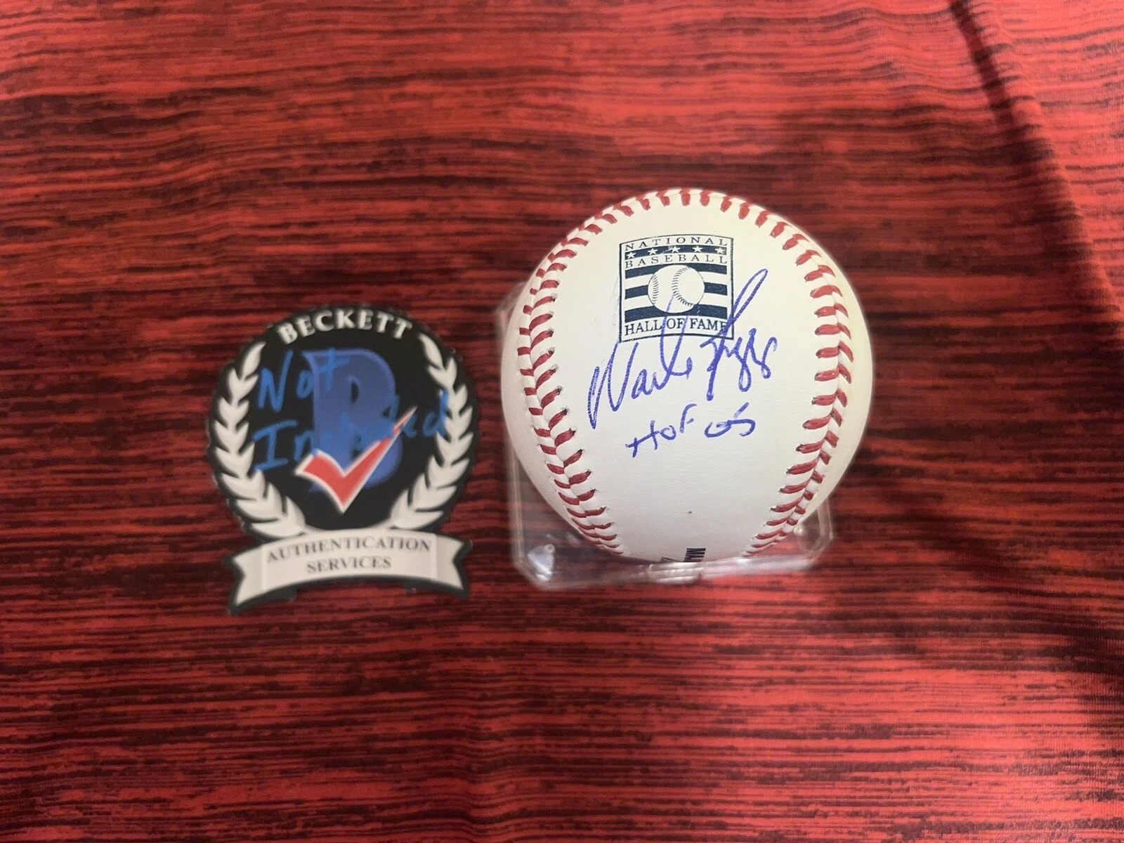 Wade Boggs Signed Official Hall Of Fame Baseball Tampa Bay Rays Yankees Beckett