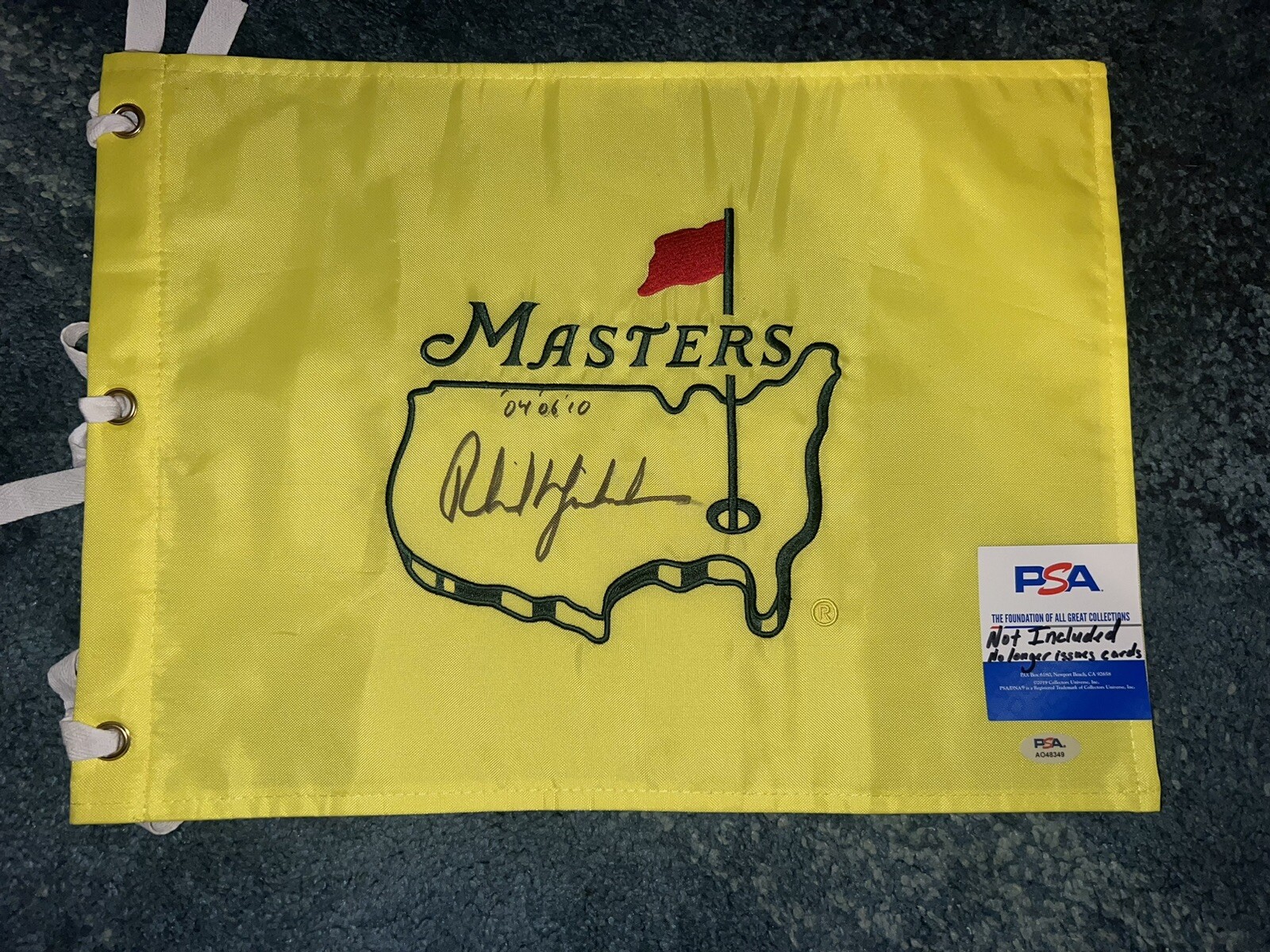 Phil Mickelson Signed Official Undated Masters Flag 3x Masters Champ PSA/DNA
