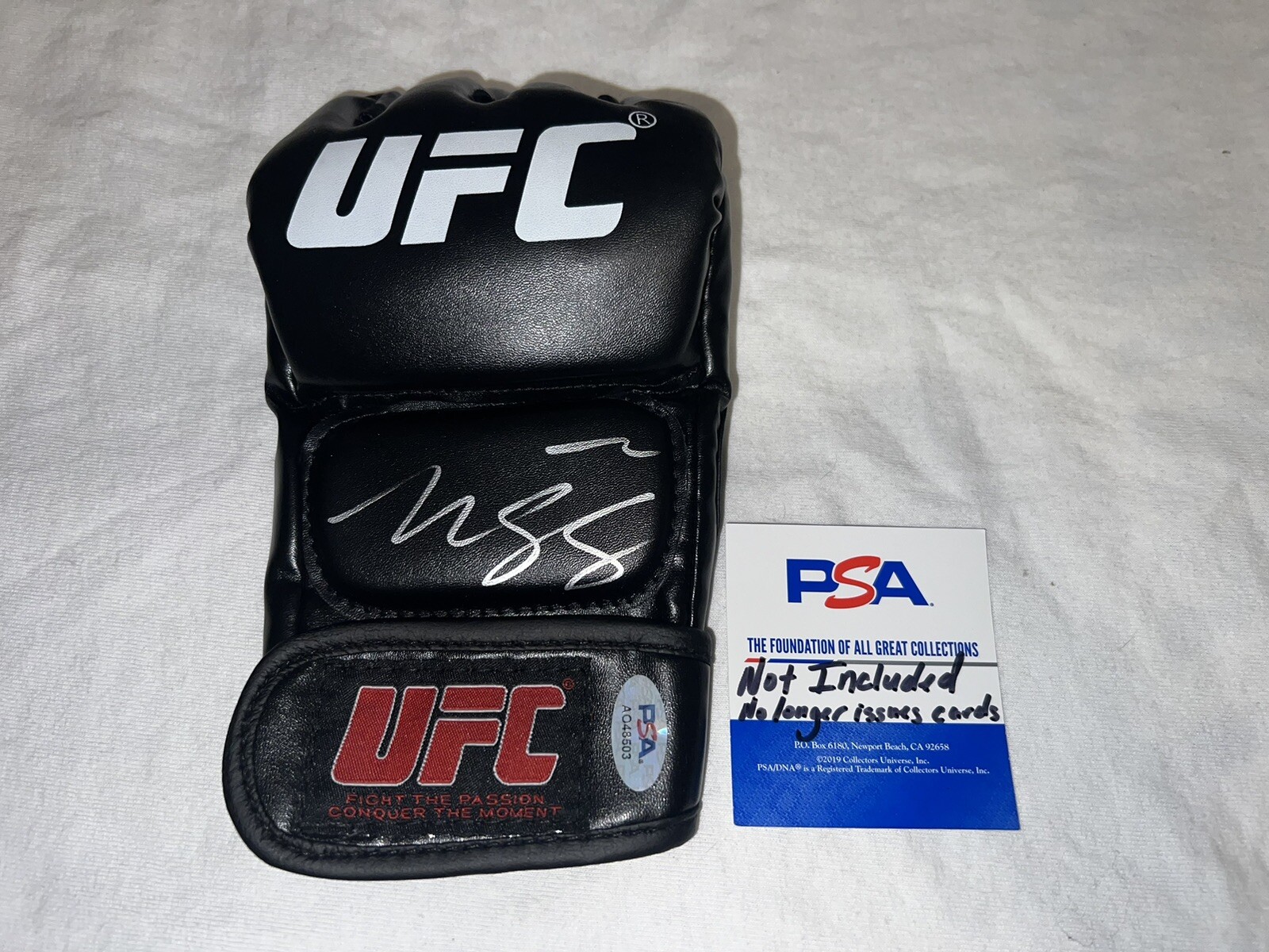 Khamzat Chimaev Signed UFC Glove Superstar Legend PSA/DNA