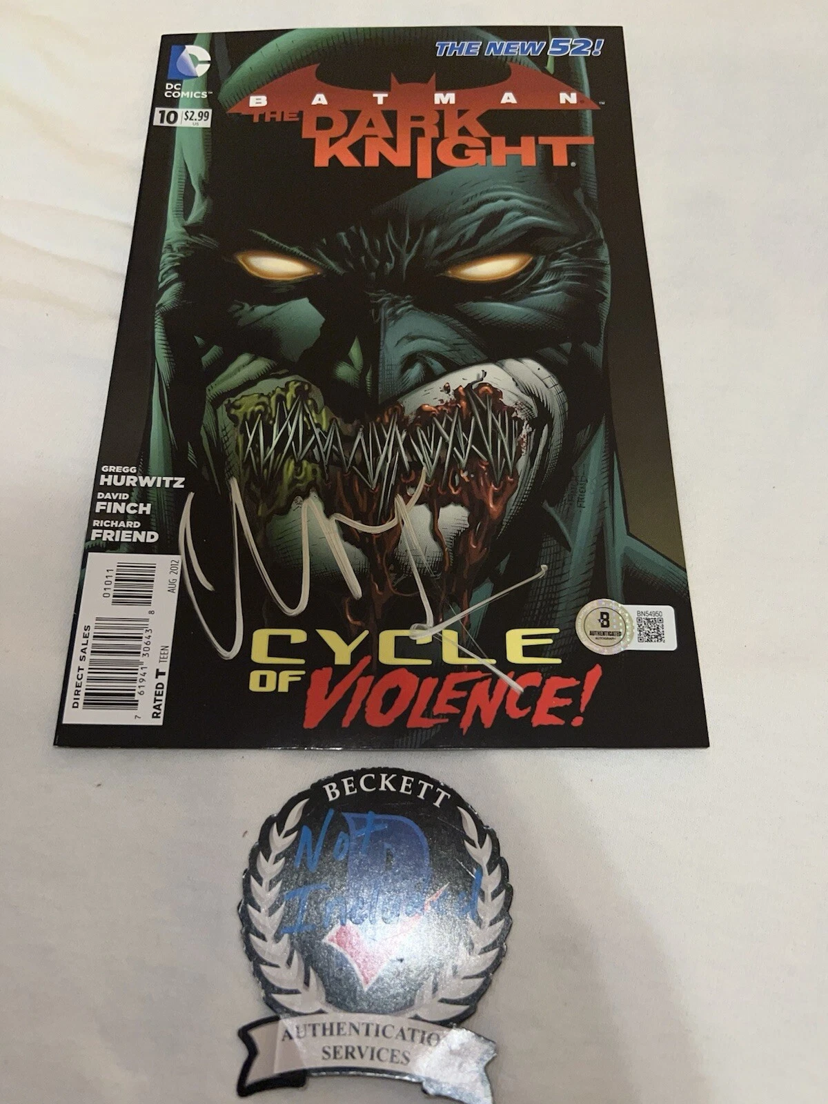 Christian Bale Signed Official DC The Dark Knight Comic Book Legend Beckett #4