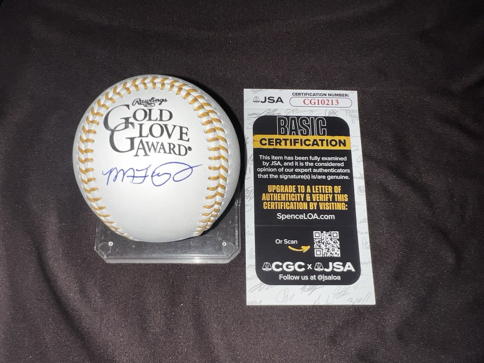 Michael Taylor Signed Official Gold Glove Baseball Royals White Sox JSA Auth