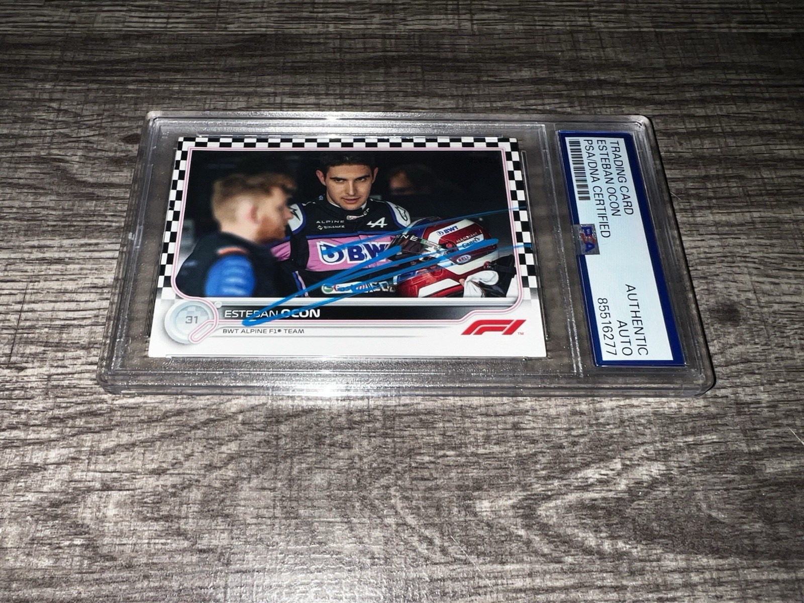 Esteban Ocon Signed 2022 Topps F1 Trading Card #42 Checkerboard Alpine PSA/DNA