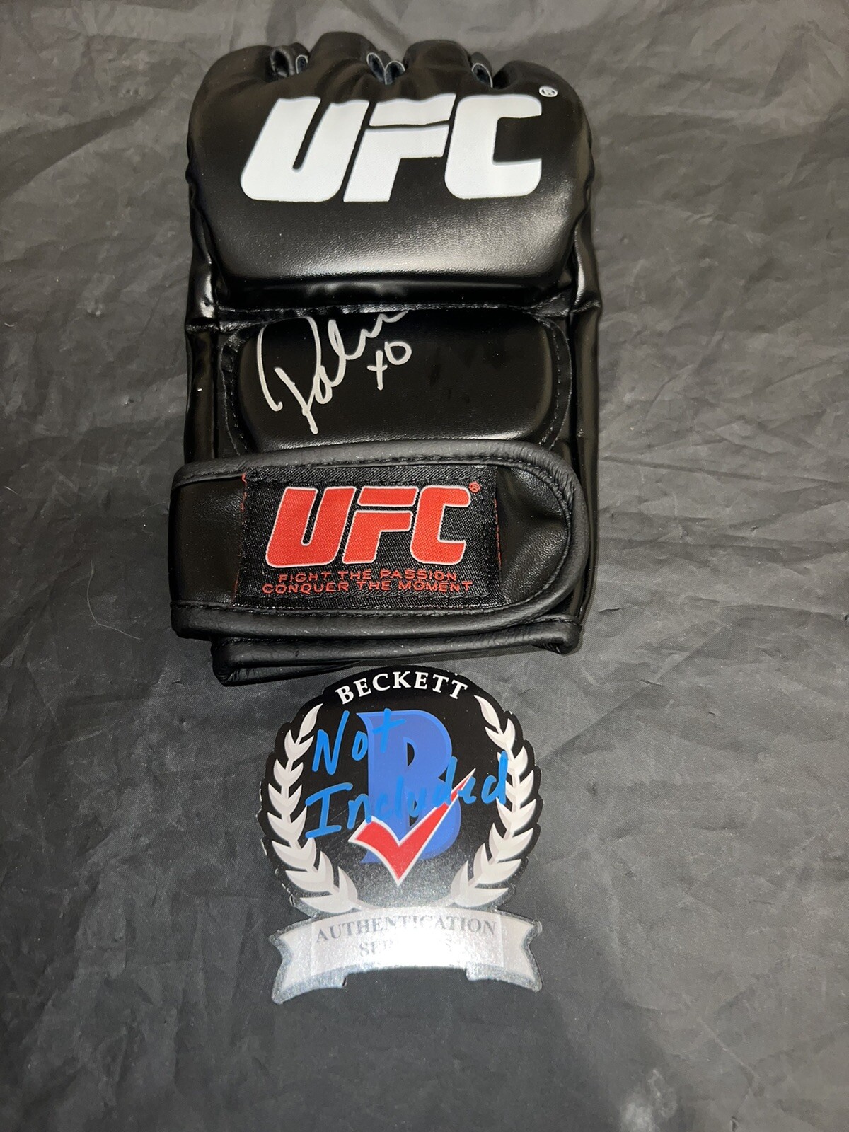 Brittney Palmer Signed UFC Boxing Glove UFC Ring Girl Beautiful Beckett