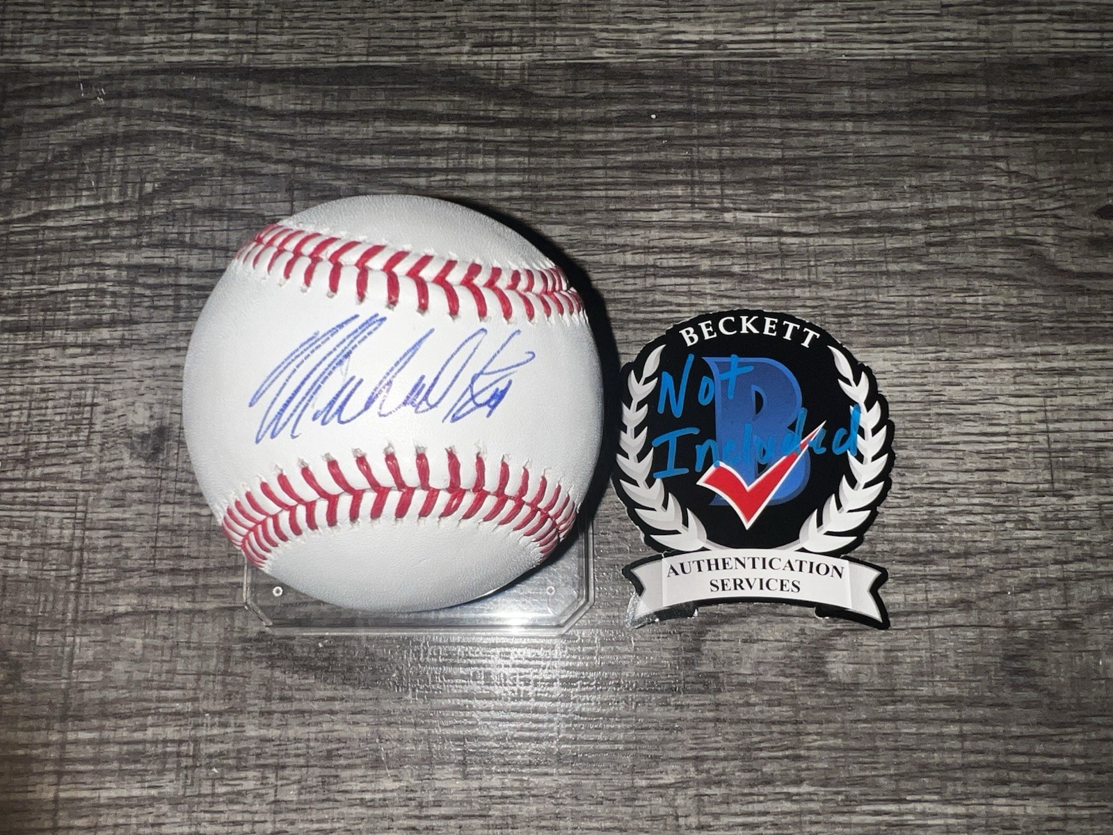 Michael Kay Signed Official Major League Baseball Voice Of The Yankees Beckett