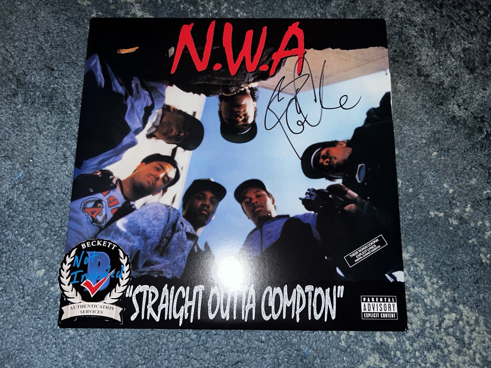 Ice Cube Signed NWA Straight Outta Compton Vinyl Album Legend Beckett