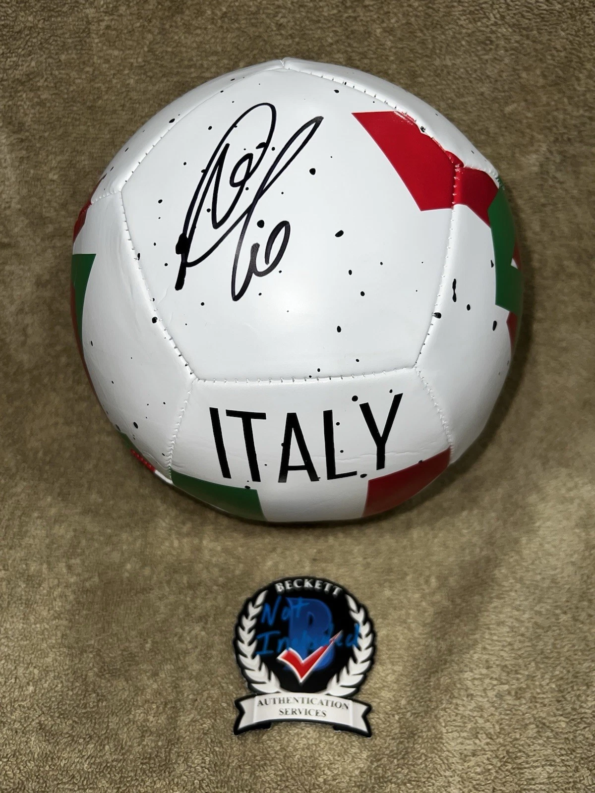 Francesco Totti Signed Official Italy Soccer Ball World Cup Legend Beckett