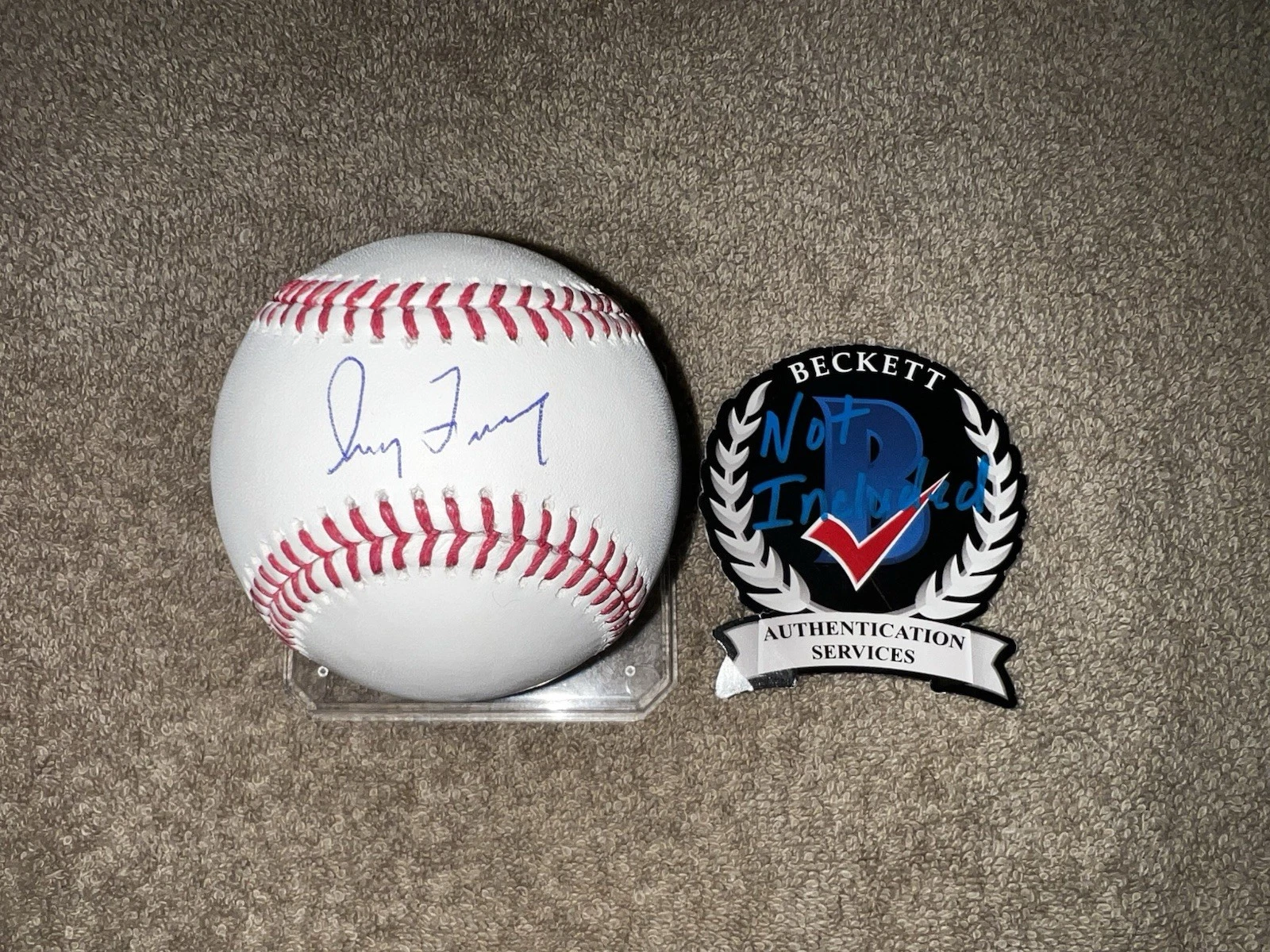 Greg Maddux Signed Official Major League Baseball Hall Of Fame 2014 Beckett