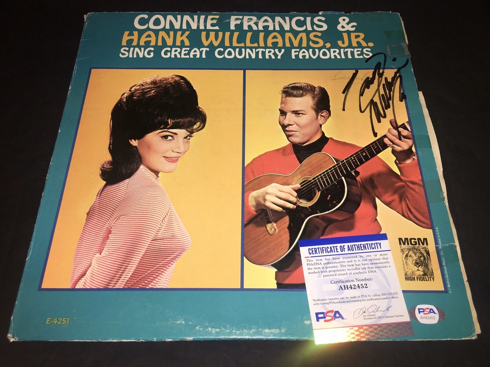 Hank Williams Jr Signed Country Favorites Vinyl Album Country Superstar PSA/DNA