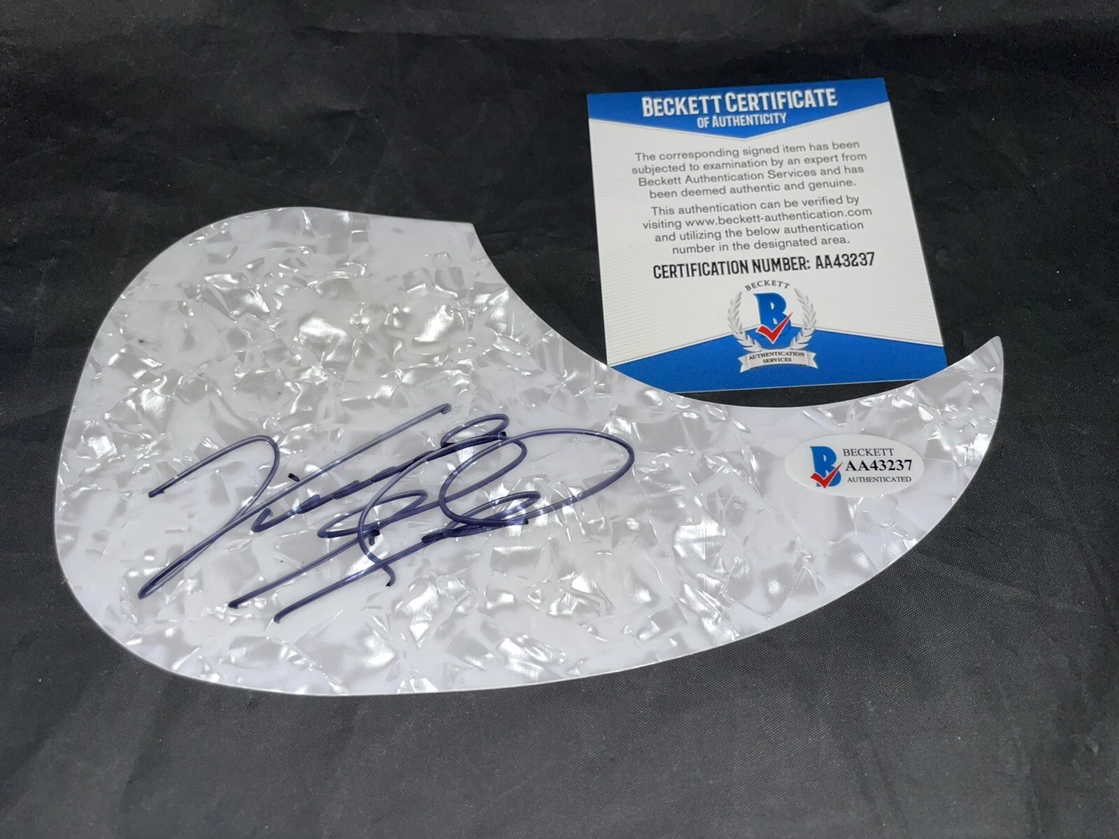 Vince Gill Signed Acoustic Pickguard Country Music Legend Beckett #4