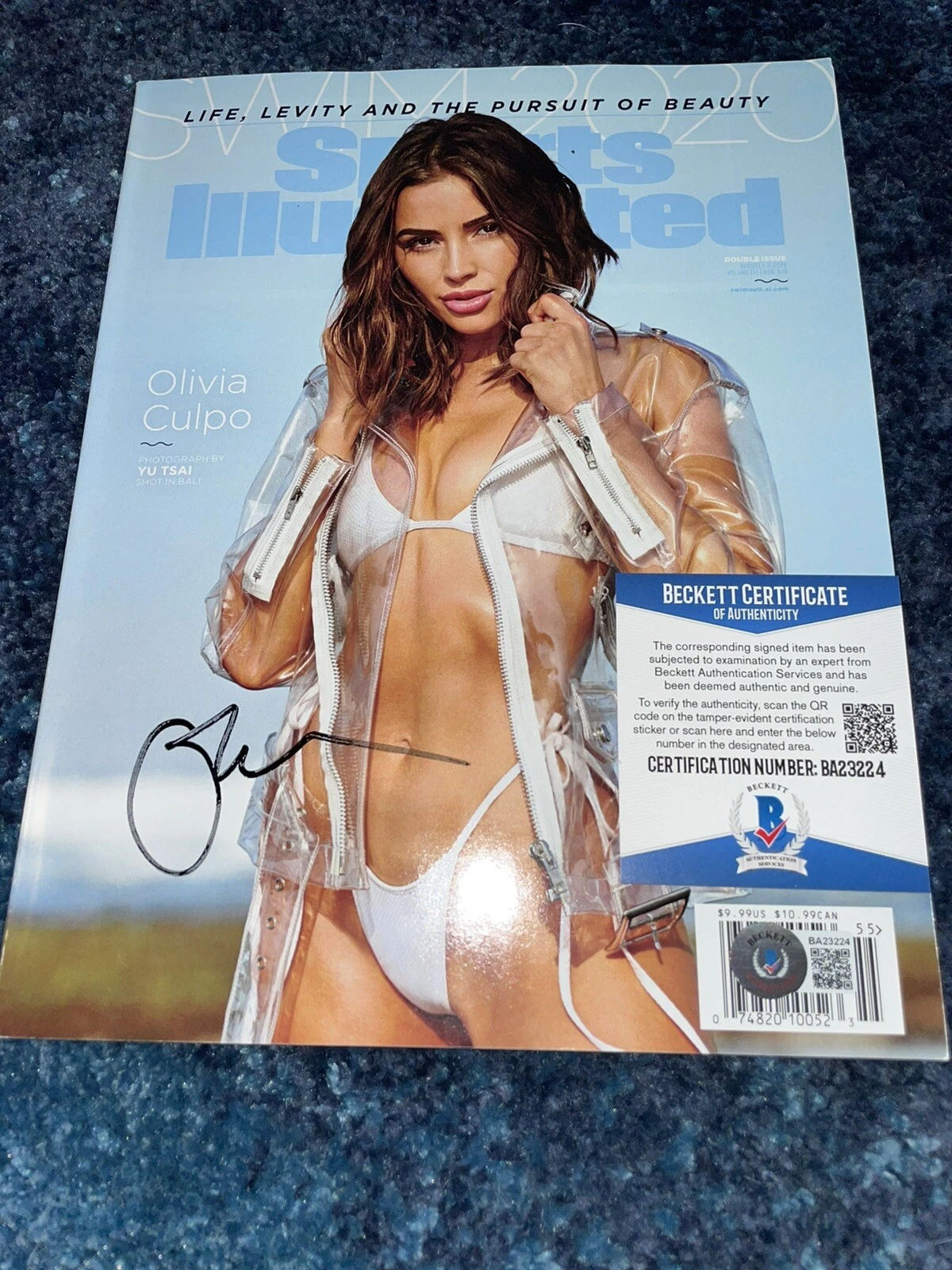 Olivia Culpo Signed SI Sports Illustrated Swimsuit Edition Full Mag Beckett #2