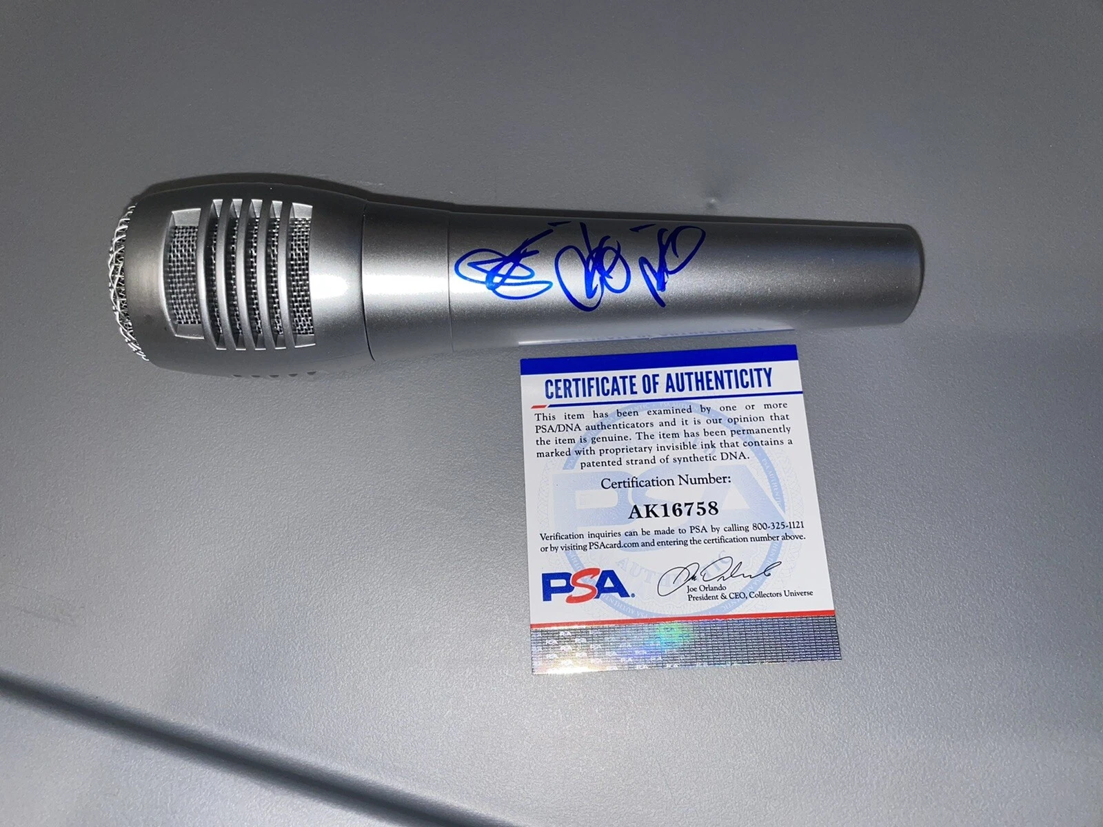 Jojo Siwa Signed Pyle Pro Microphone International Superstar PSA/DNA