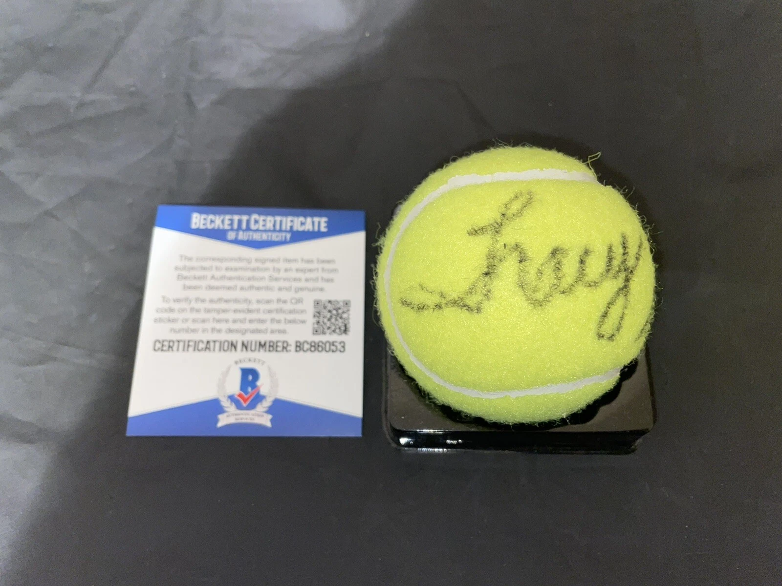 Tracy Austin Signed Tennis Ball Champion Legend Beckett