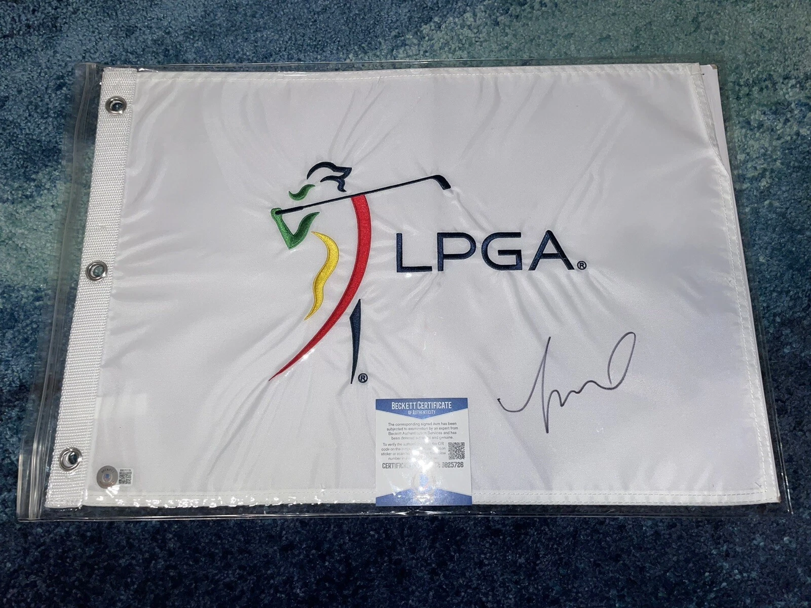 Michelle Wie Signed Official LPGA Flag Superstar Champion Beckett