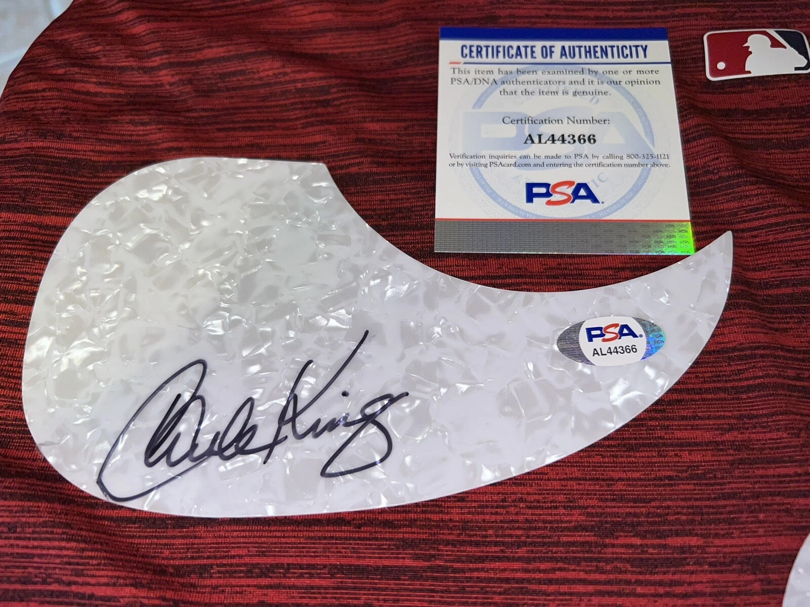 Carole King Signed Acoustic Pickguard Legendary Singer Songwriter PSA/DNA #3