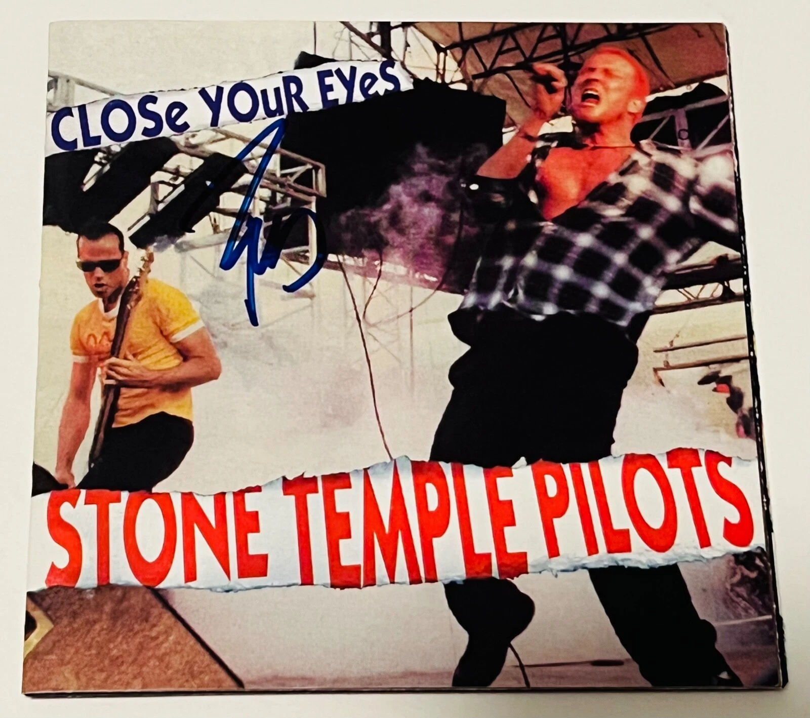 Robert DeLeo SIGNED Autographed STP Stone Temple Pilots Close Your Eyes CD PROOF