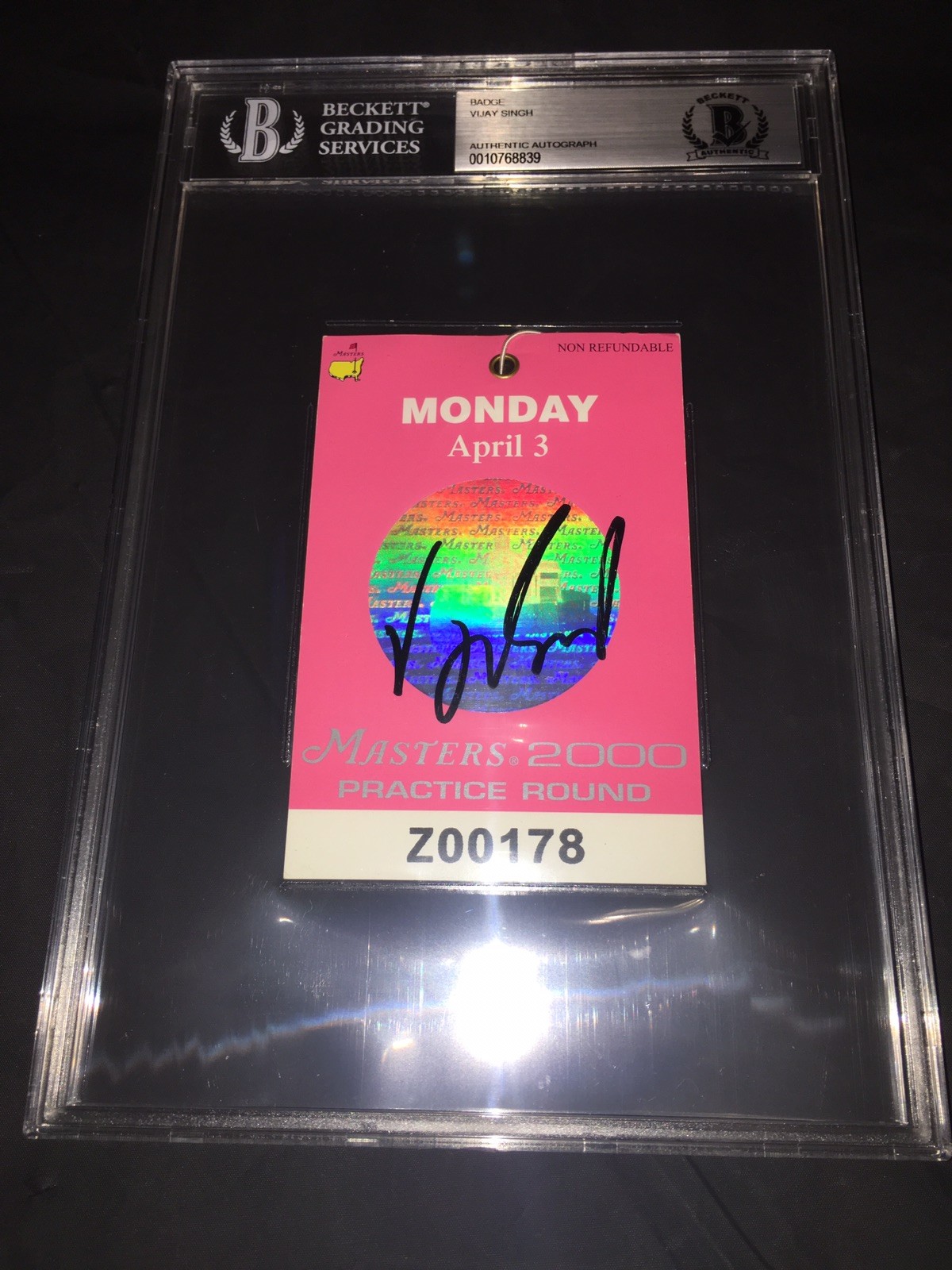 Vijay Singh Signed Official 2000 Masters Badge Practice Round Ticket Beckett