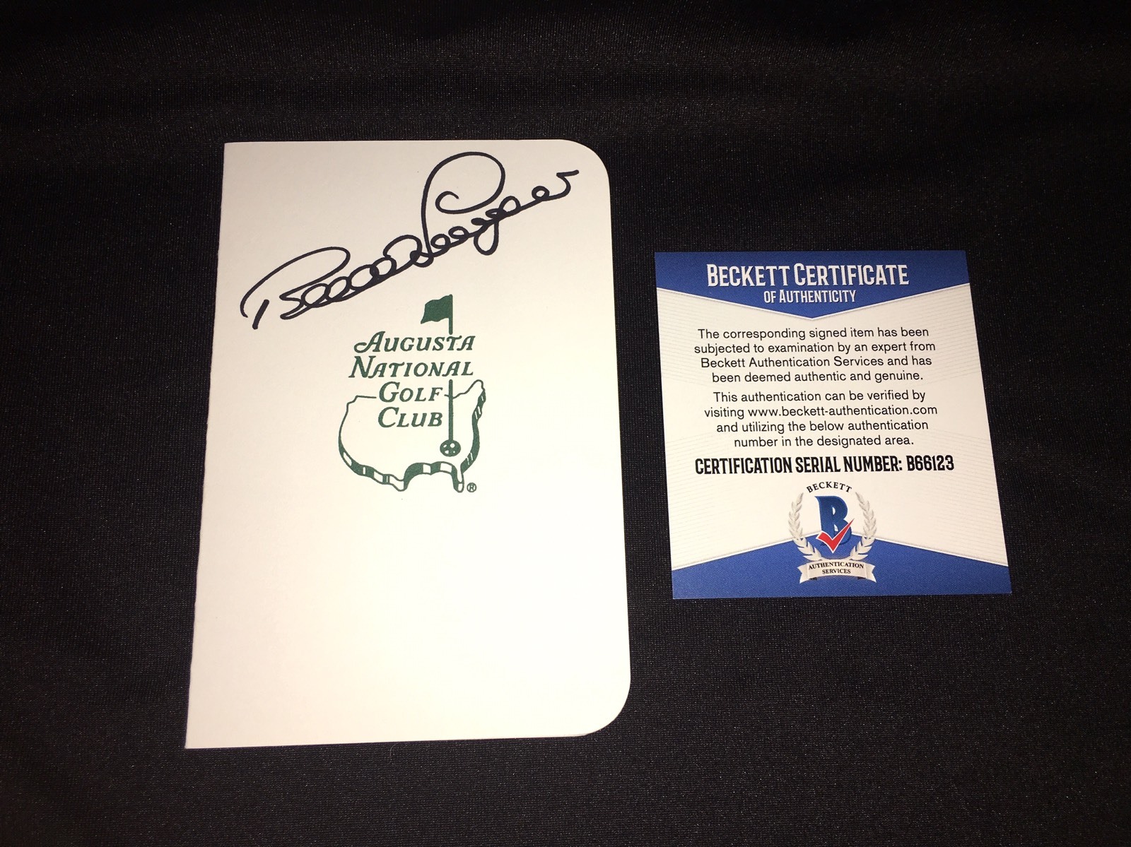 Bernhard Langer Signed/Auto Masters Scorecard Masters Champion 1985, 1993 Becket