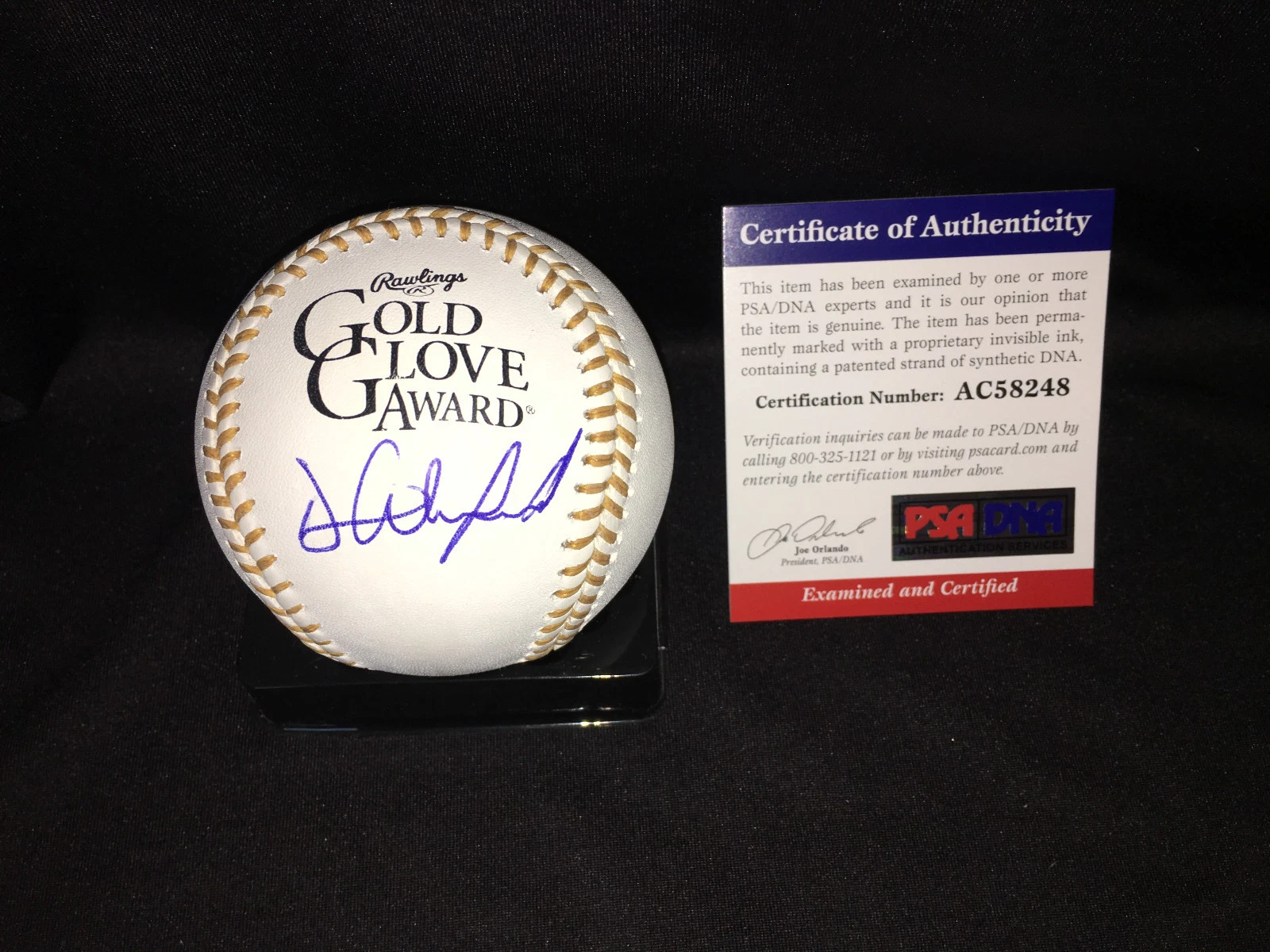 Dave Winfield Signed/Auto Official Gold Glove Baseball SD Padres NY Yankees PSA