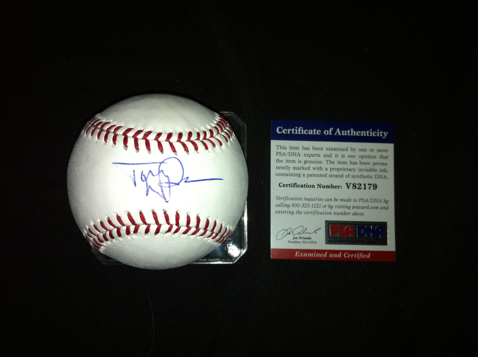 Tony LaRussa Signed Official Major League Baseball HOF 14 Cardinals #2 PSA/DNA