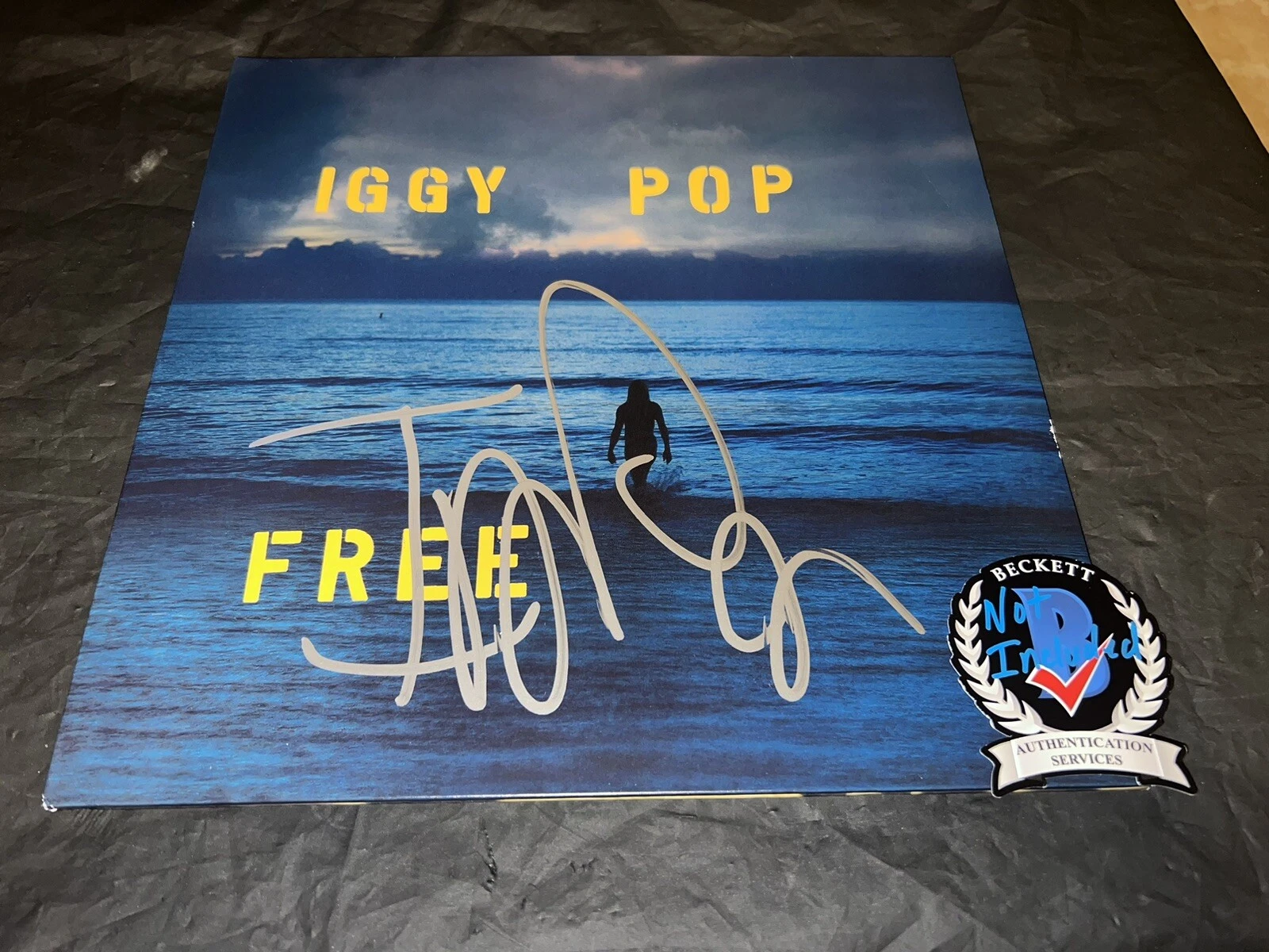 Iggy Pop Signed Free Vinyl Album Rock N Roll Legend Beckett