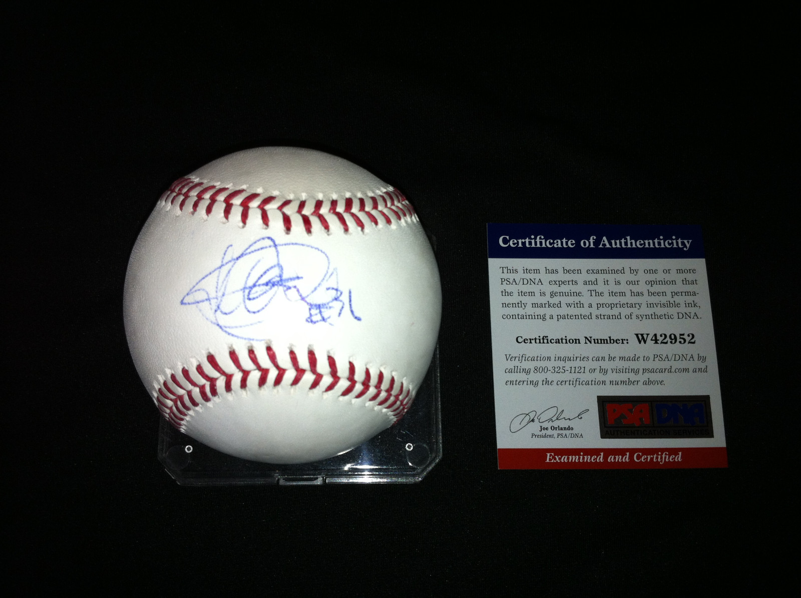Ichiro Suzuki Signed Auto Official Major League Baseball PSA/DNA Yankees #2