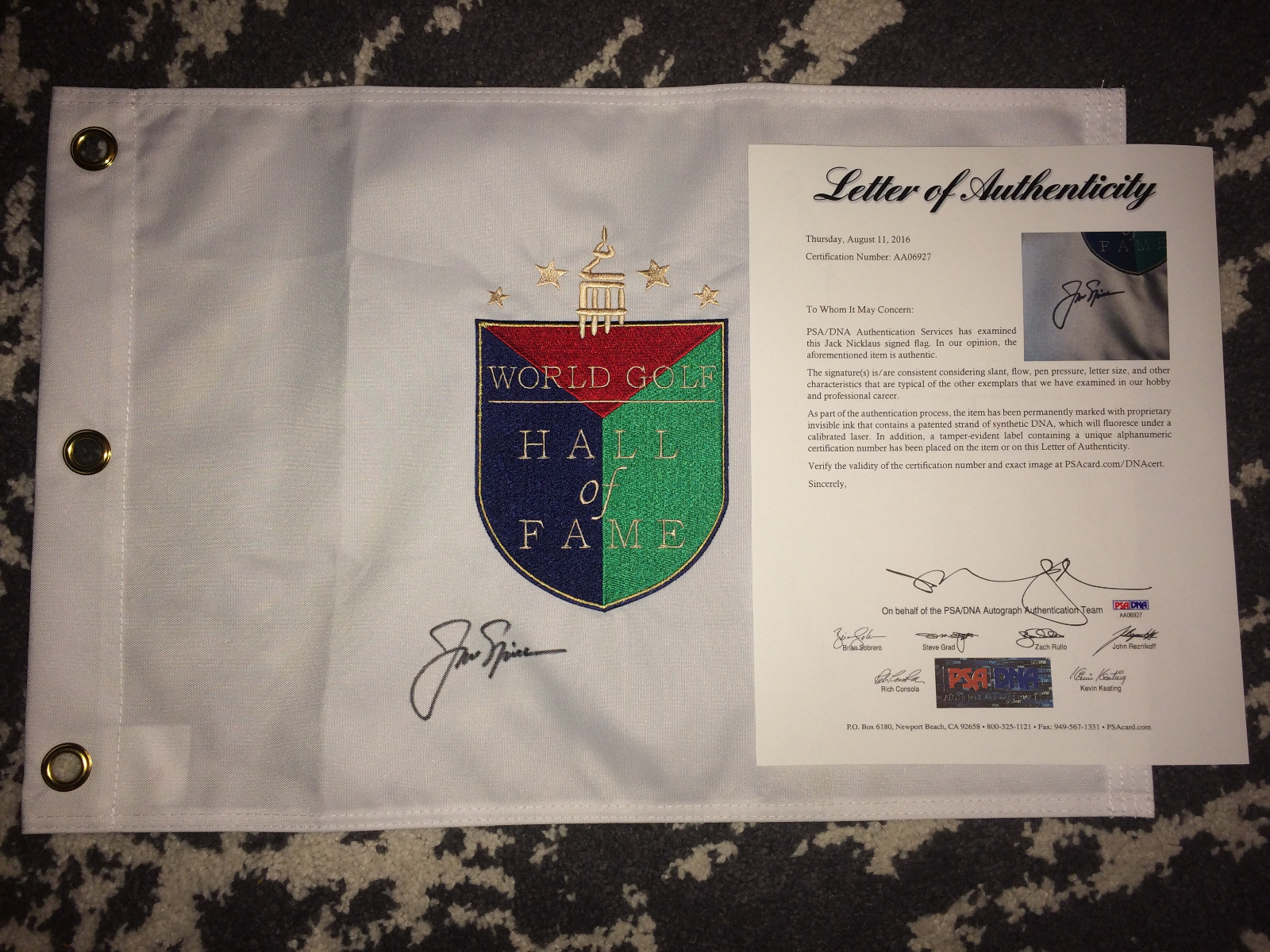Jack Nicklaus Signed Official Golf Hall of Fame Flag 6 Time Masters Champion PSA