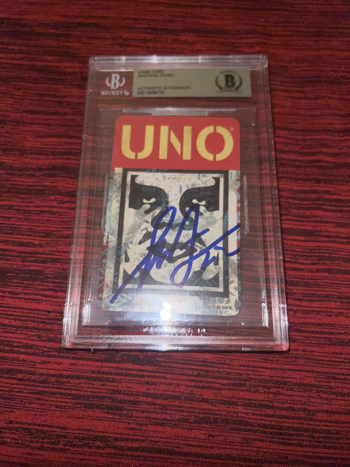 Shepard Fairey Signed Official Uno Trading Card World Famous Artist Beckett