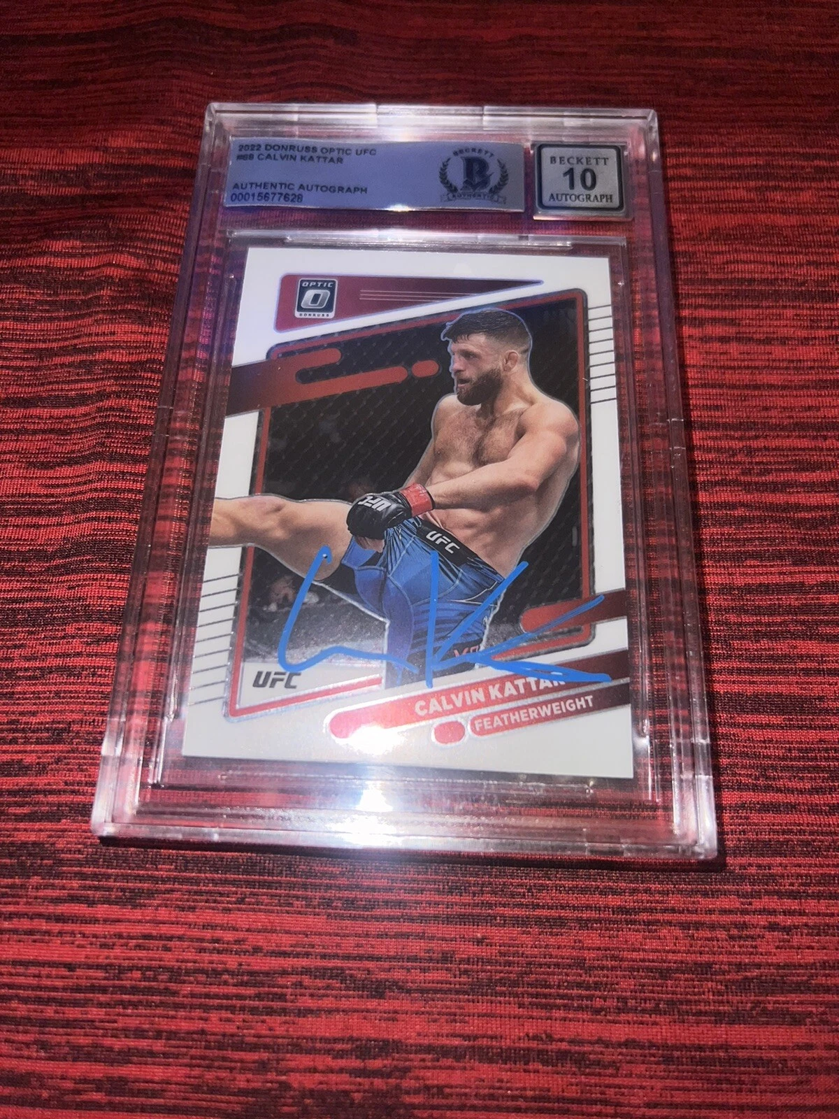Calvin Kattar Signed 2022 Donruss Optic UFC #68 Trading Card Beckett 10 Auto