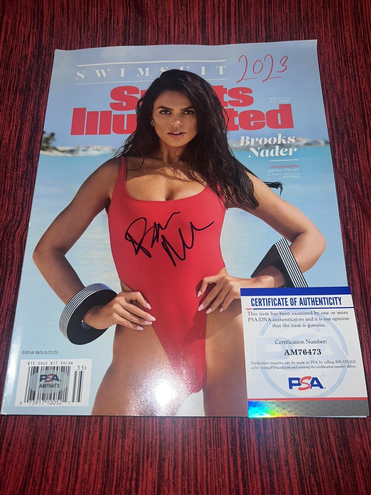Brooks Nader Signed 23 Sports Illustrated Swimsuit Edition Full Magazine PSA/DNA