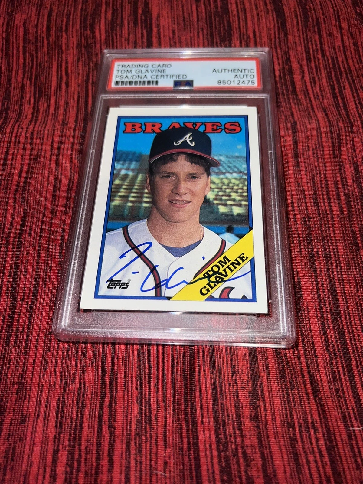 Tom Glavine Signed 1988 Topps Rookie Trading Card Atlanta Braves HOF PSA/DNA